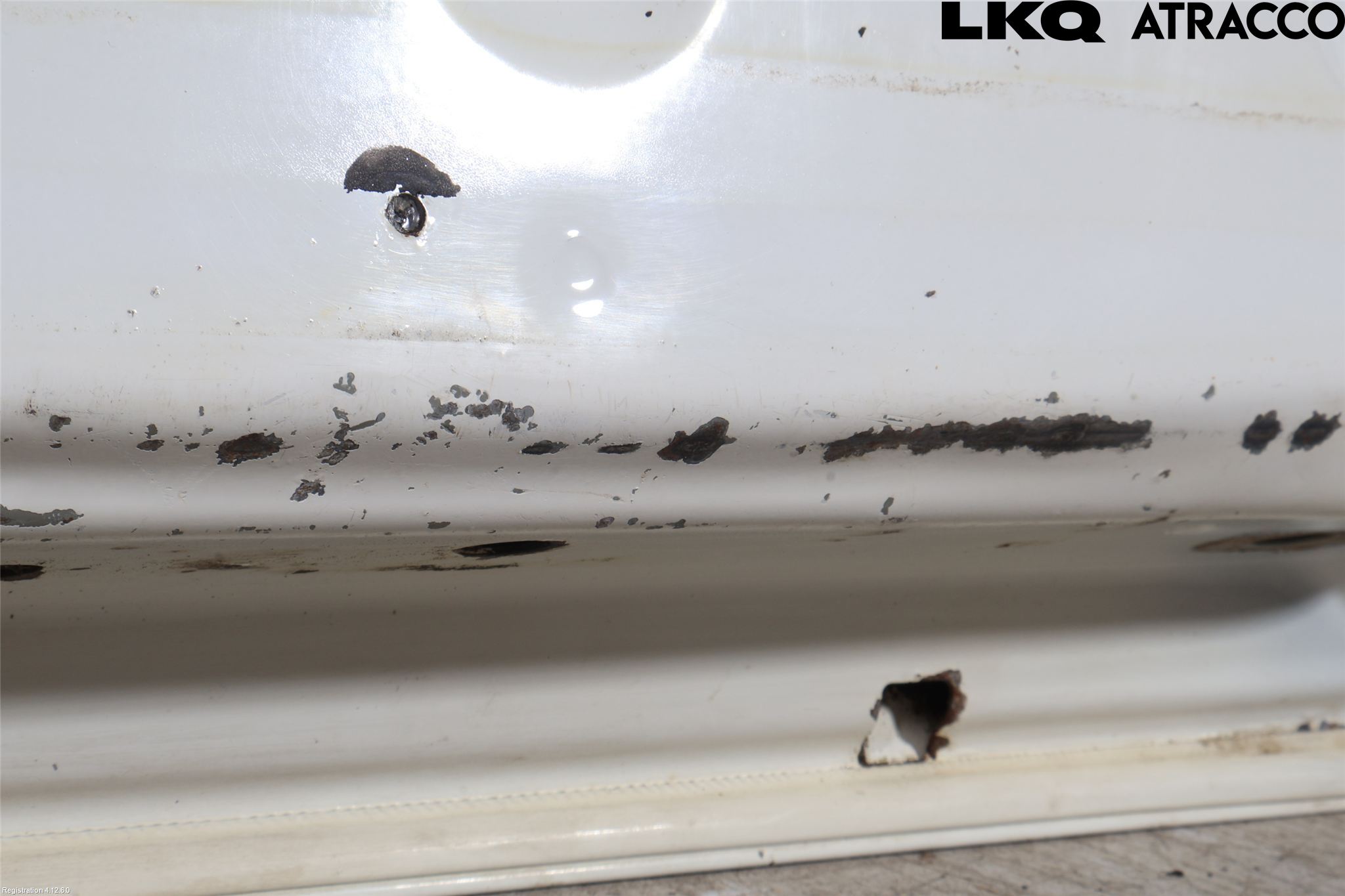 Toyota HILUX 16- Lasteplan Luke Bak
