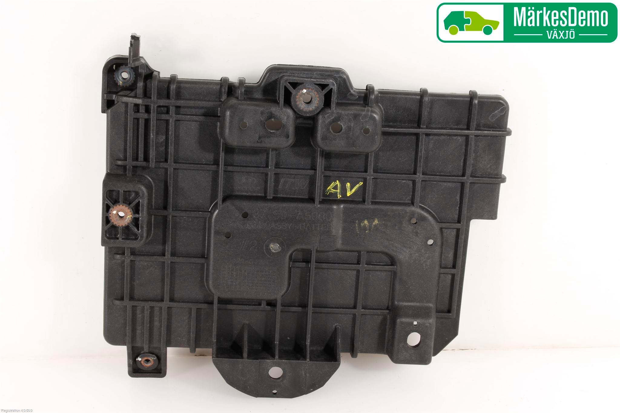 Hyundai i30 GD 13-17 Batterikasse - Feste - Holder