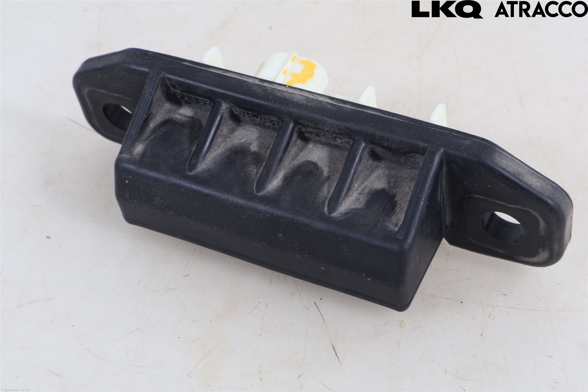Toyota bZ4X EA10 22- Bakluke Handtak Ytre