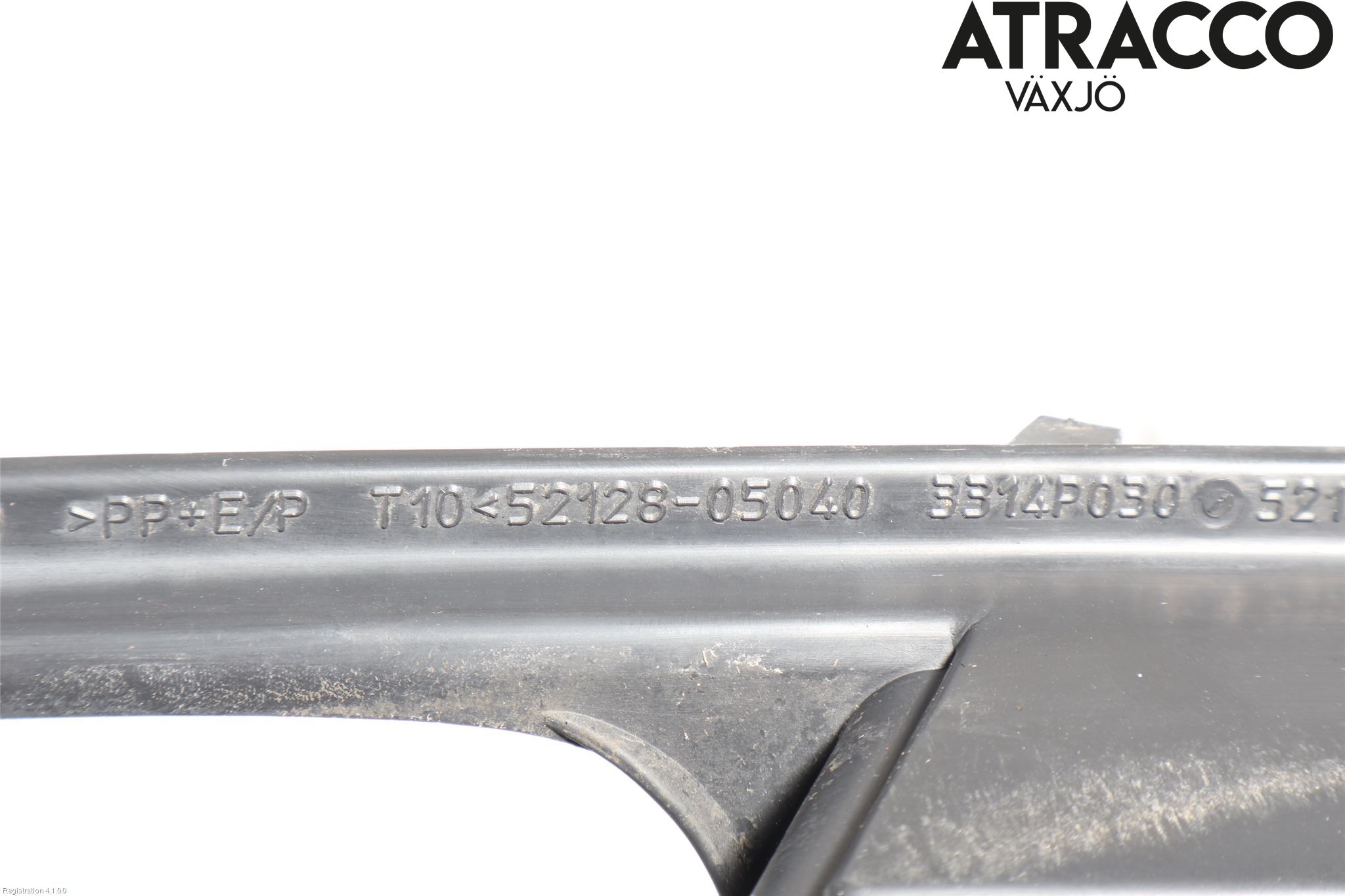 Toyota AVENSIS 03-06 Frontlykt Kurve-Tåkelys Ramme