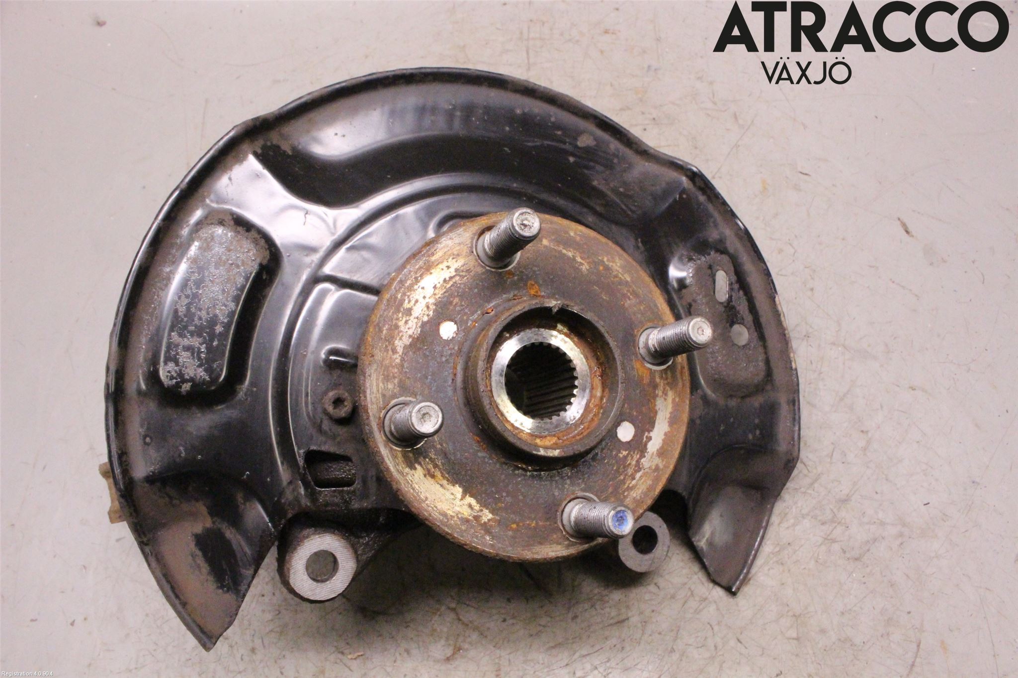Toyota YARIS XP130 15-20 Spindel Vf
