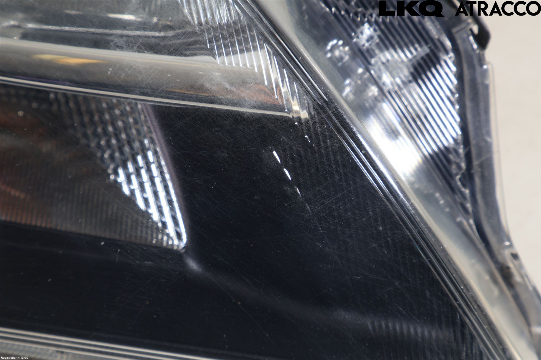 Toyota YARIS XP130 15-20 Frontlykt Høyre