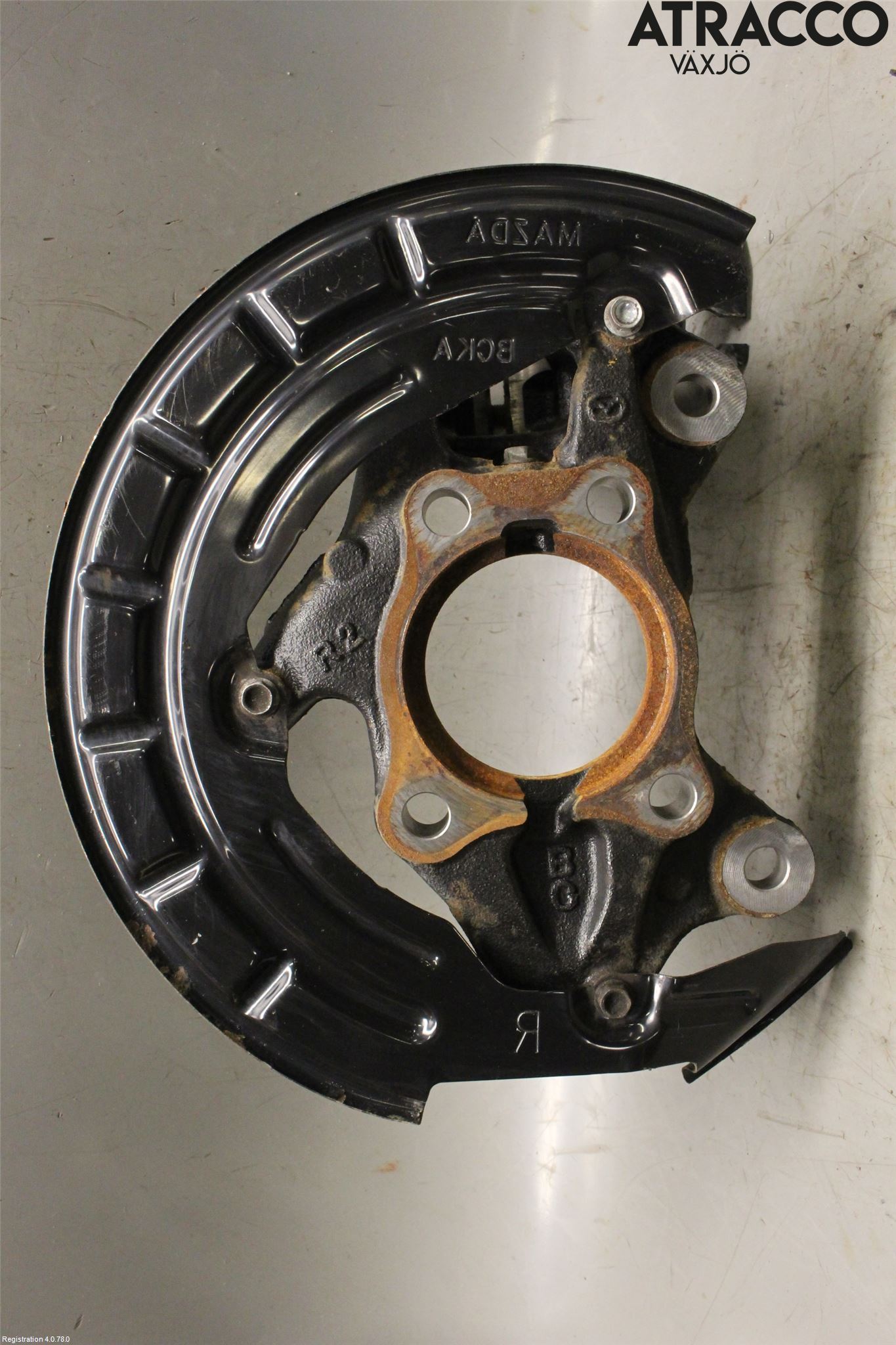 Mazda 3 IV 19- Spindel Hf