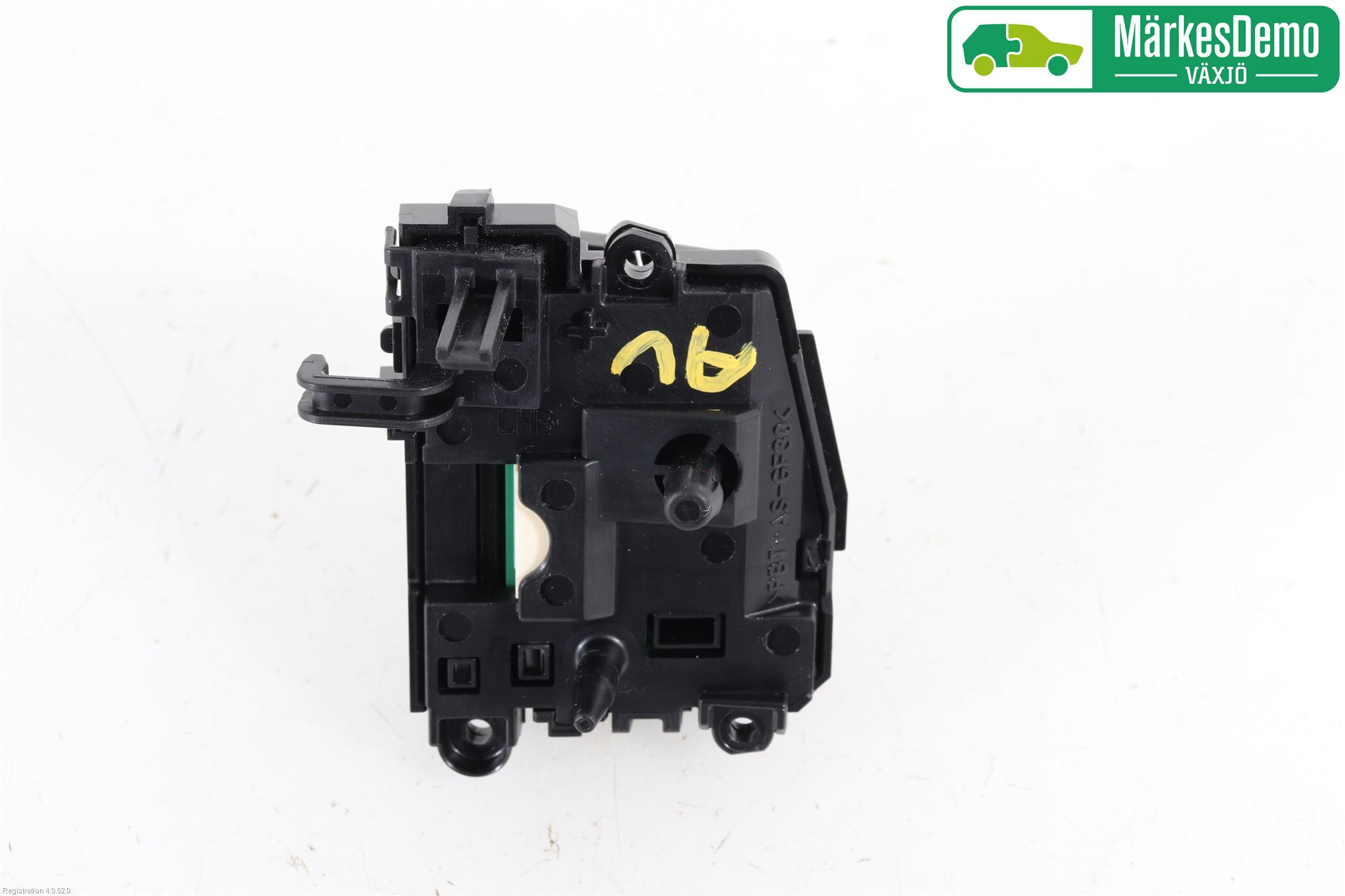Toyota YARIS XP130 15-20 Bryter Ratt Radio-Stereo