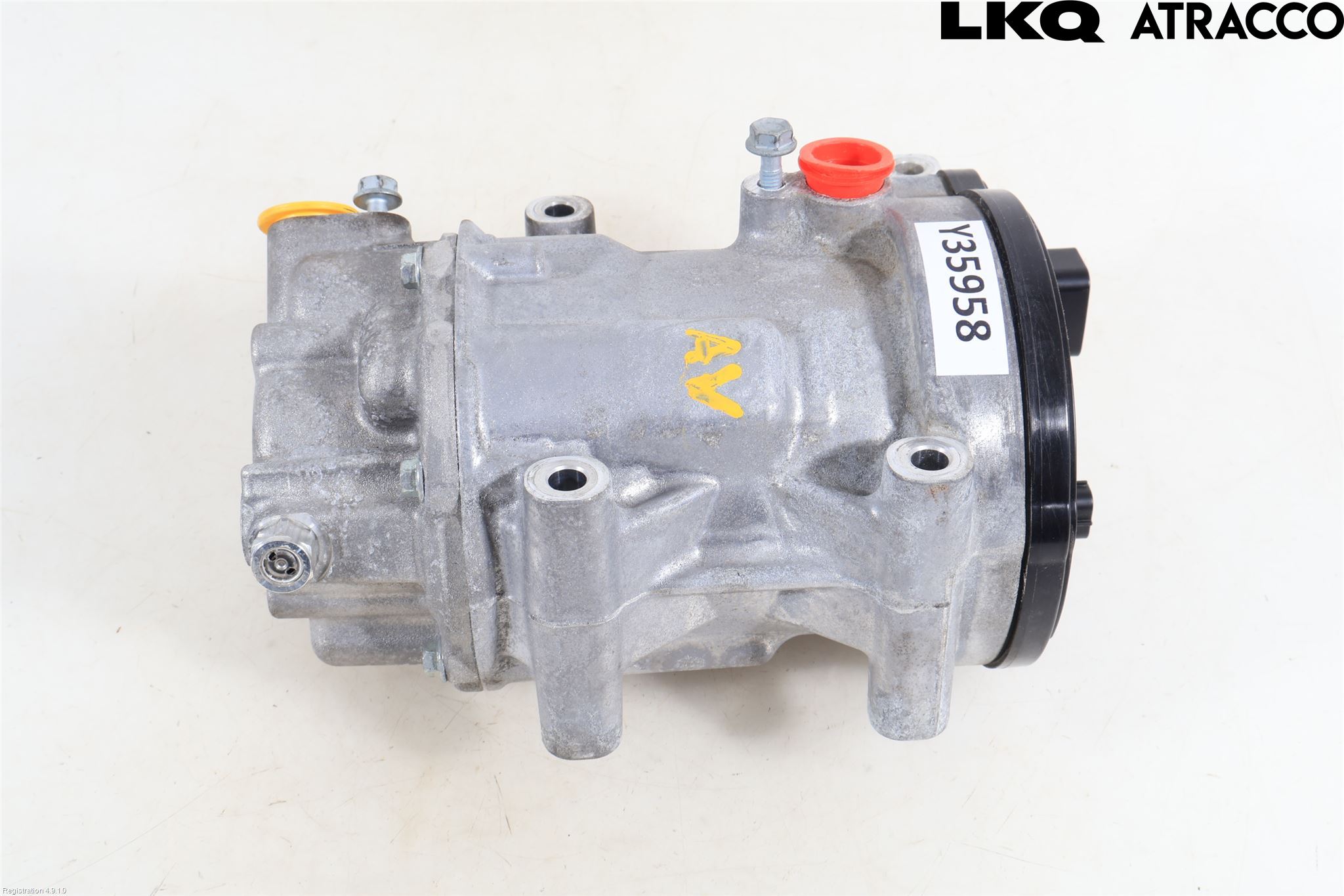 Toyota COROLLA CROSS XG10 22- Varme Ac Kompressor