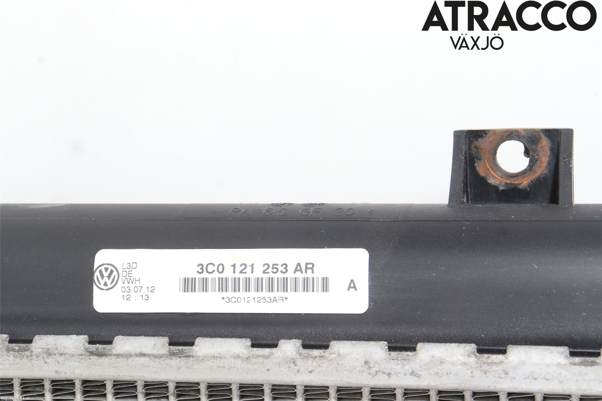 Volkswagen VW PASSAT 11-14 Radiator Automat
