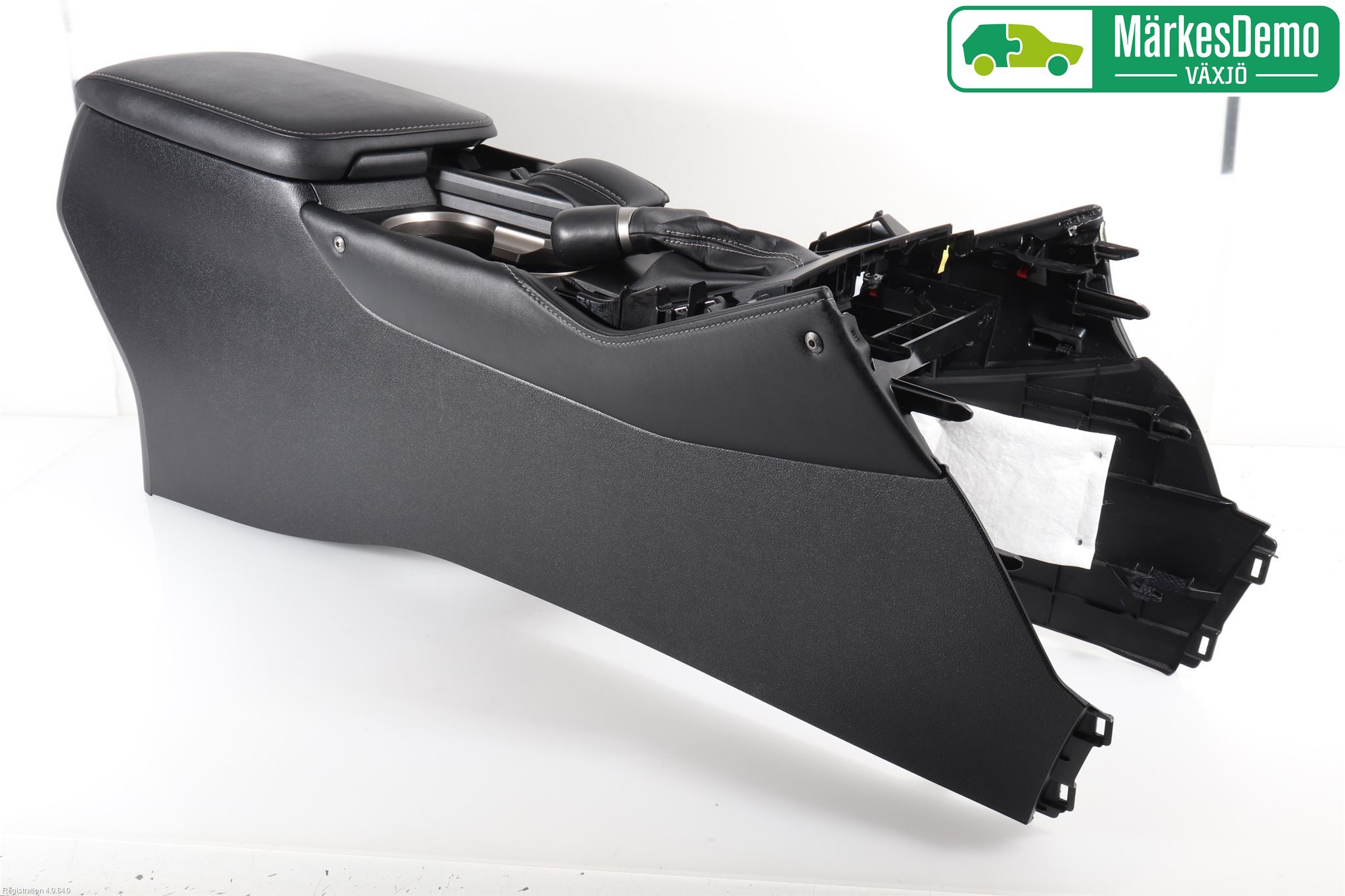 Lexus NX 300h 15-21 Instrumentkonsoll Gulv