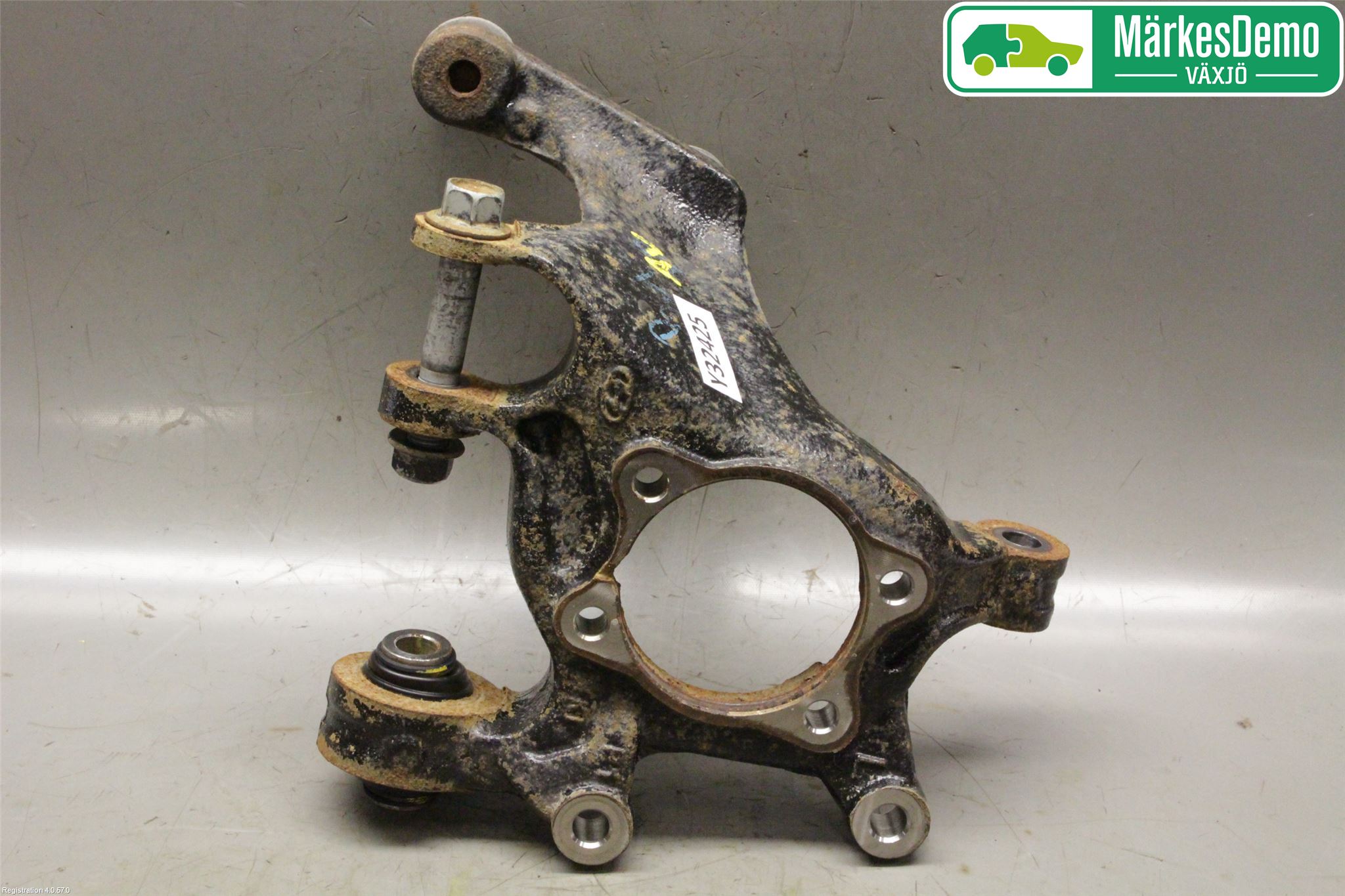 Hyundai i30 PD 17- Spindel Vb