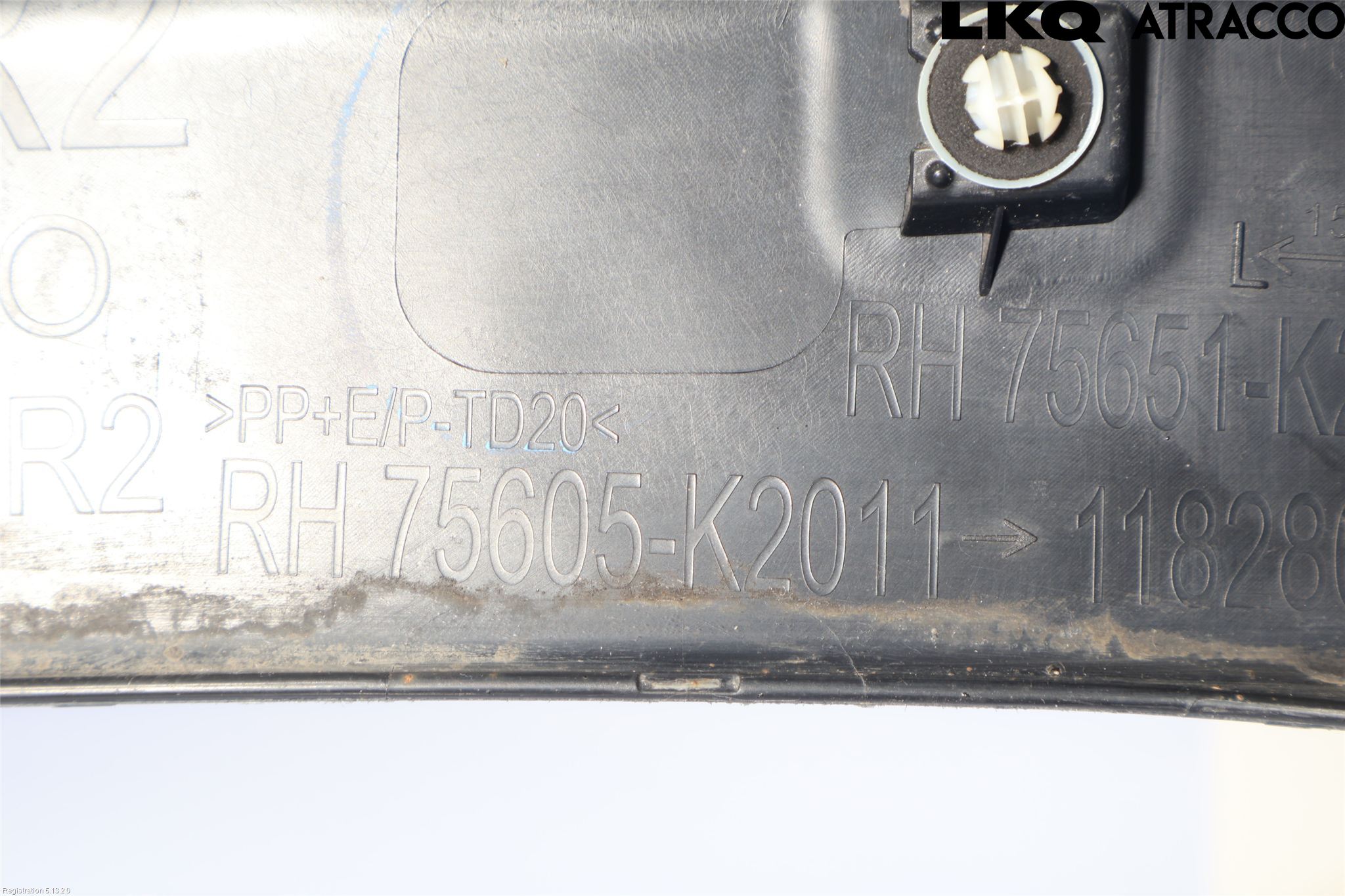 Toyota YARIS CROSS XP21 21- Skjerm Bredder