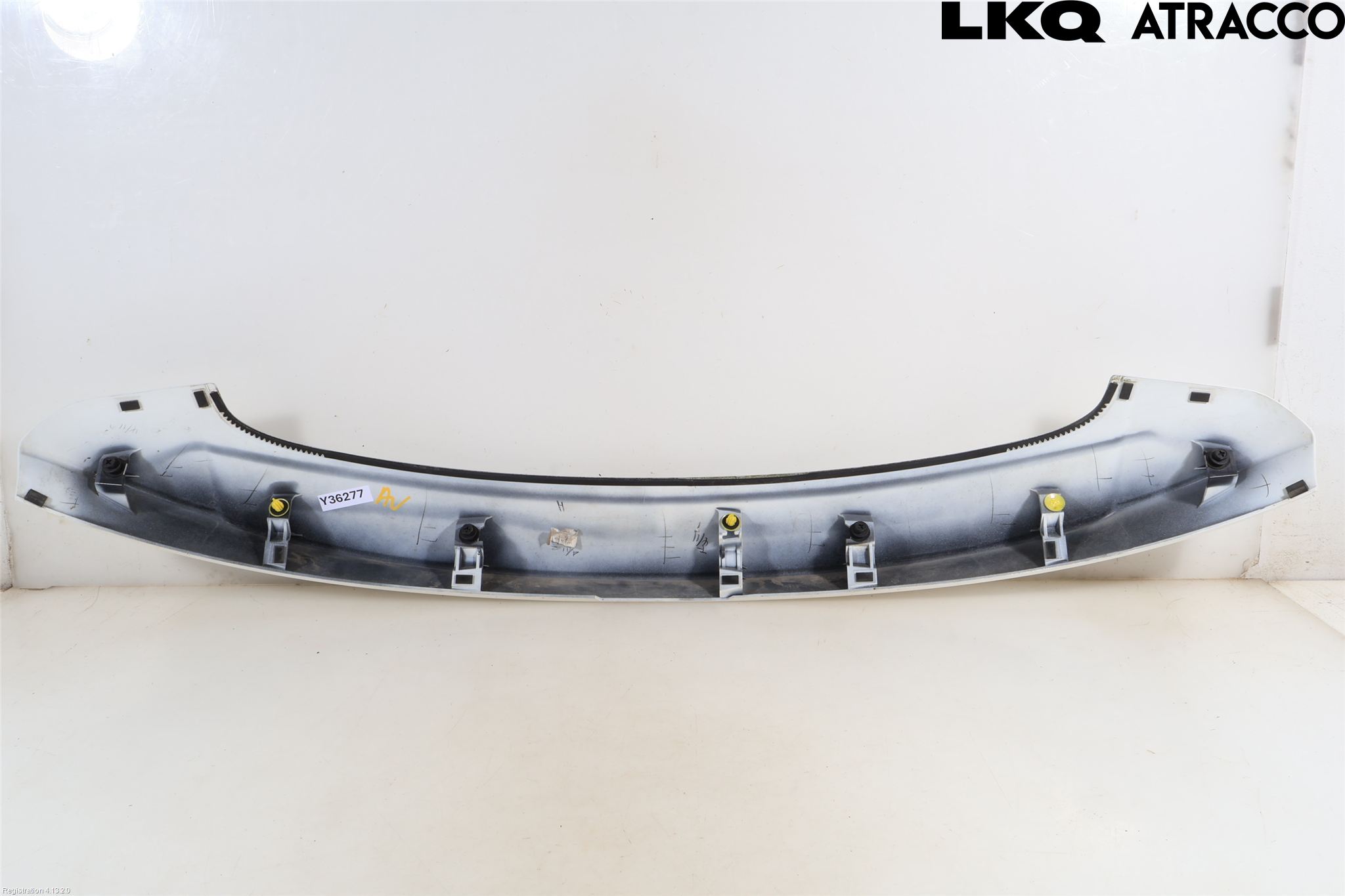 Toyota VERSO-S 11-16 Spoiler Bakluke