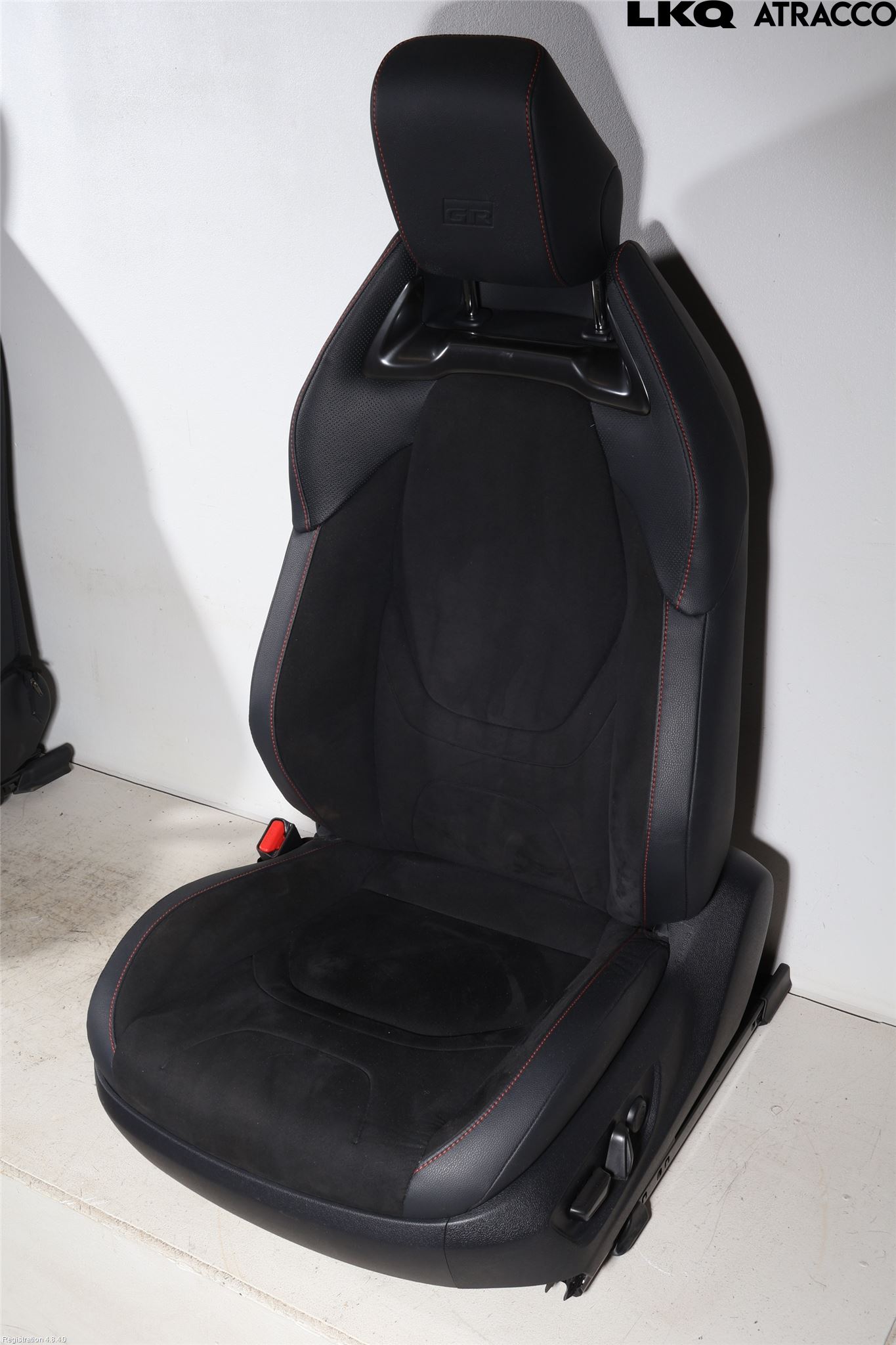 Toyota C-HR 24- Innr Sete Foran Venstre