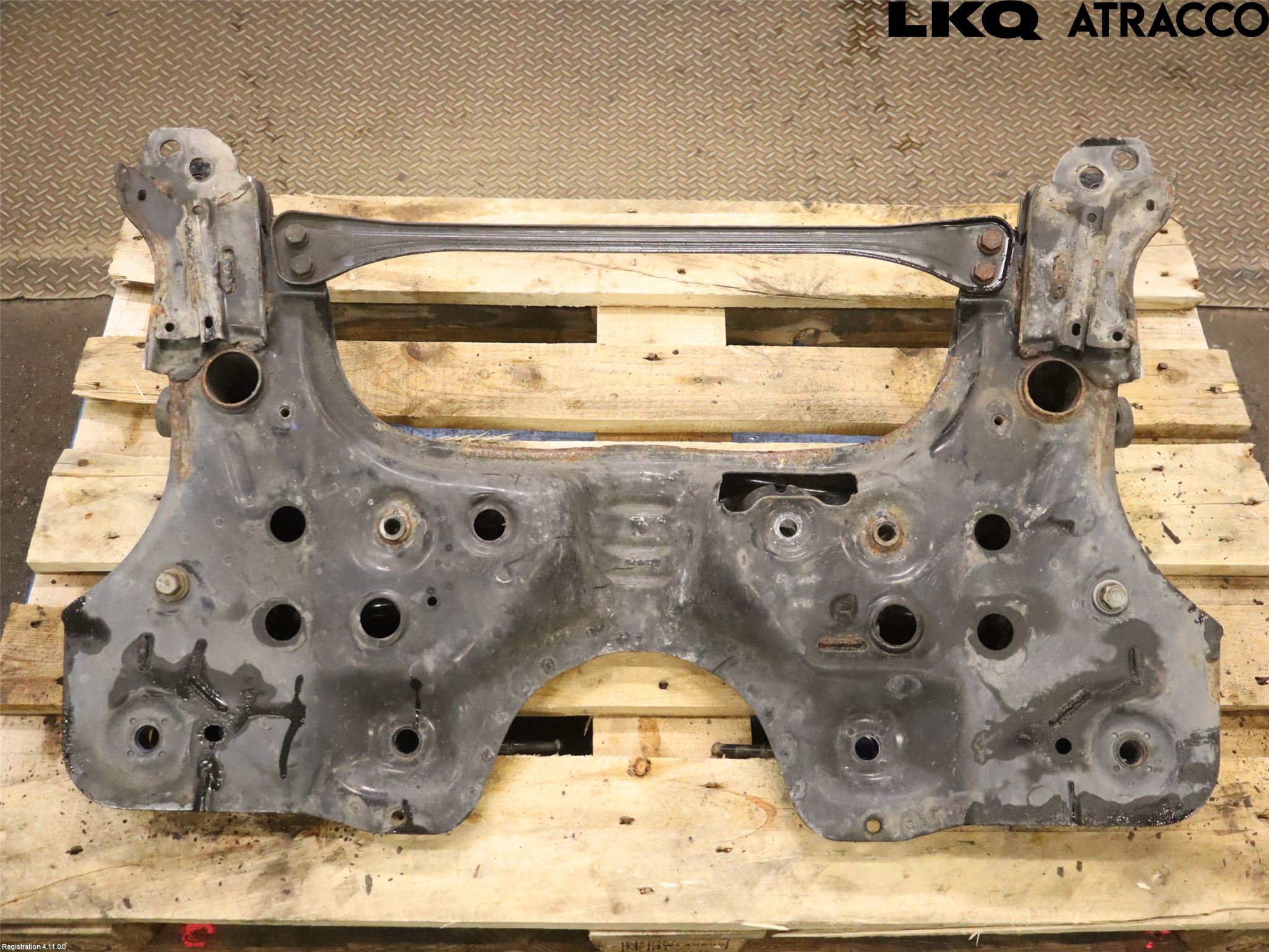 Fiat 500L 13-19 Forstillingsbjelke(Tvergående)