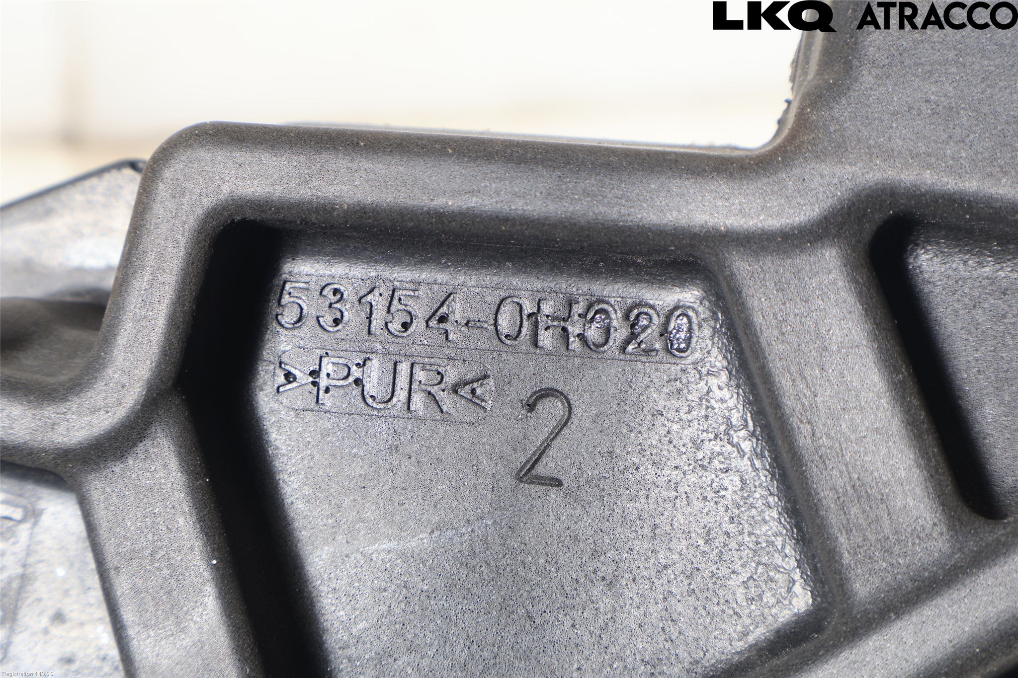 Toyota AYGO X AB70 22- Luftstyring Front