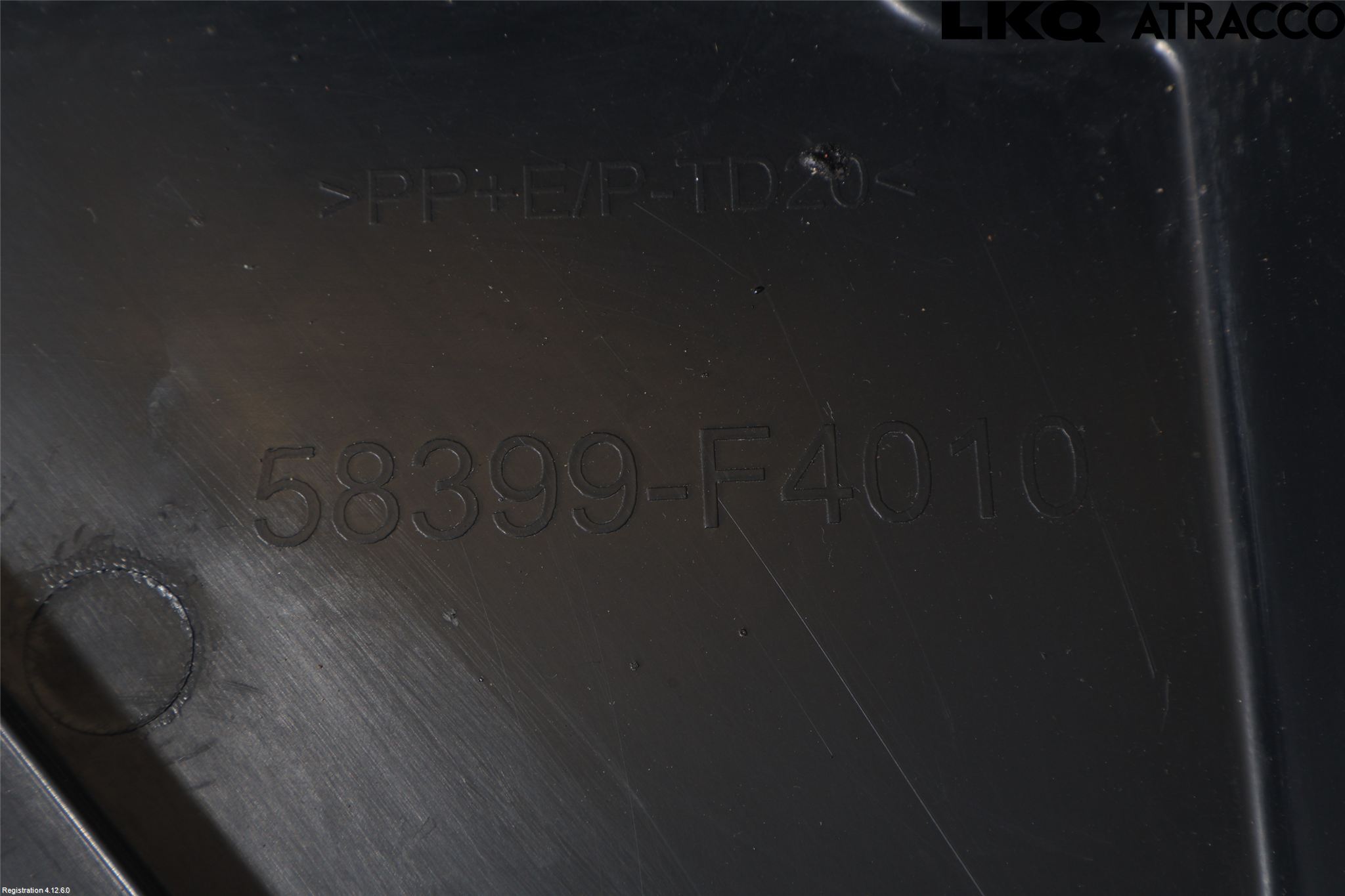 Toyota C-HR 16-23 Bunnplate U Motor-Gear-Dørk