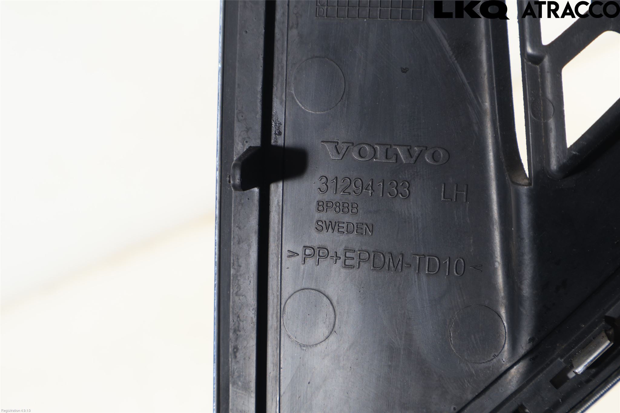 Volvo V60 11-13 Støtfanger Foran Hjørne Vens