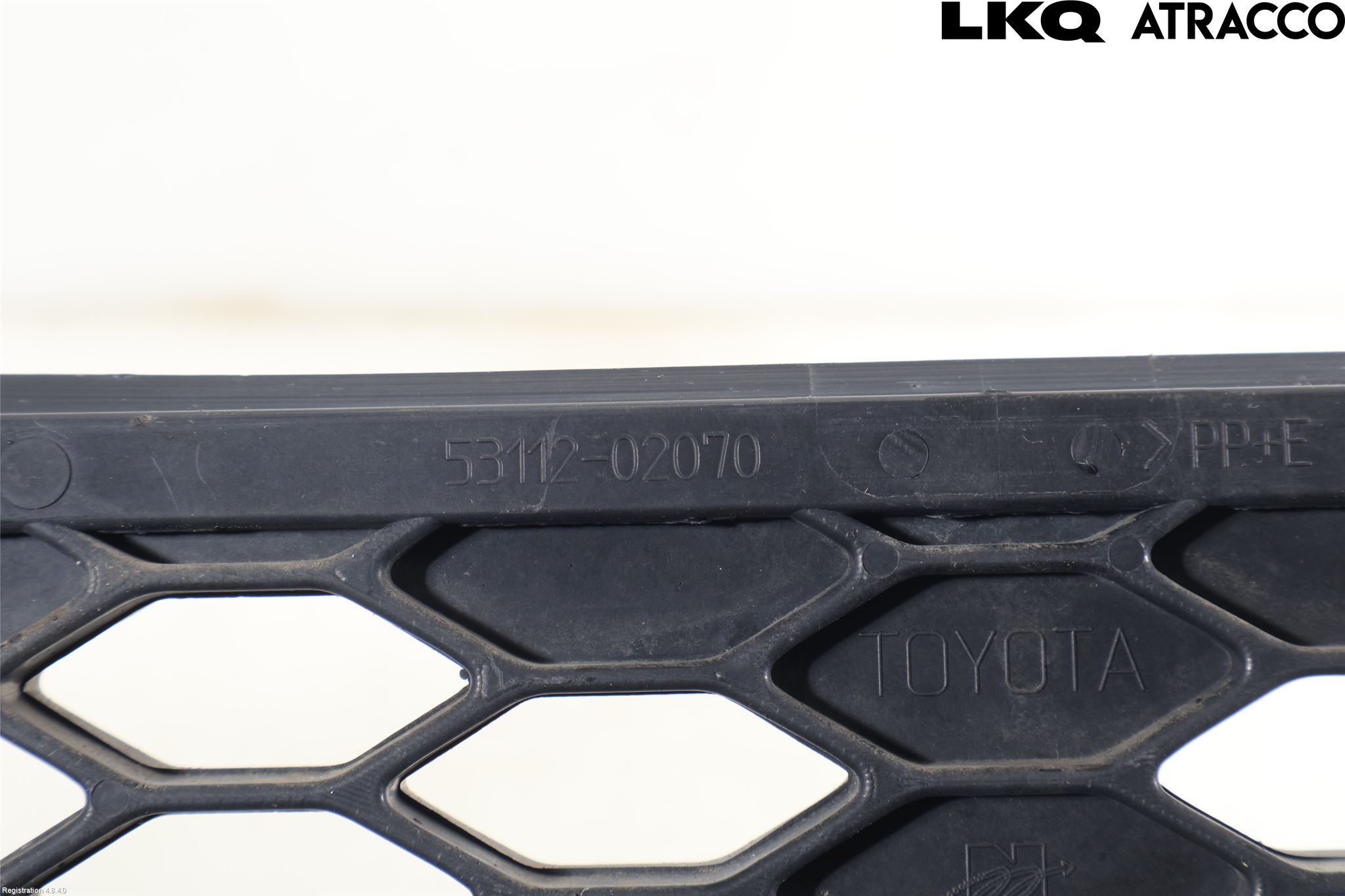 Toyota COROLLA 02-07 Grilldel Midt