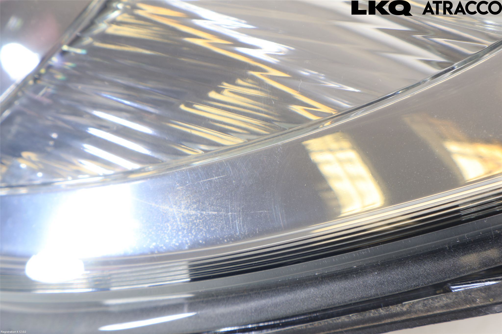 Opel CORSA D 07-14 Frontlykt Venstre