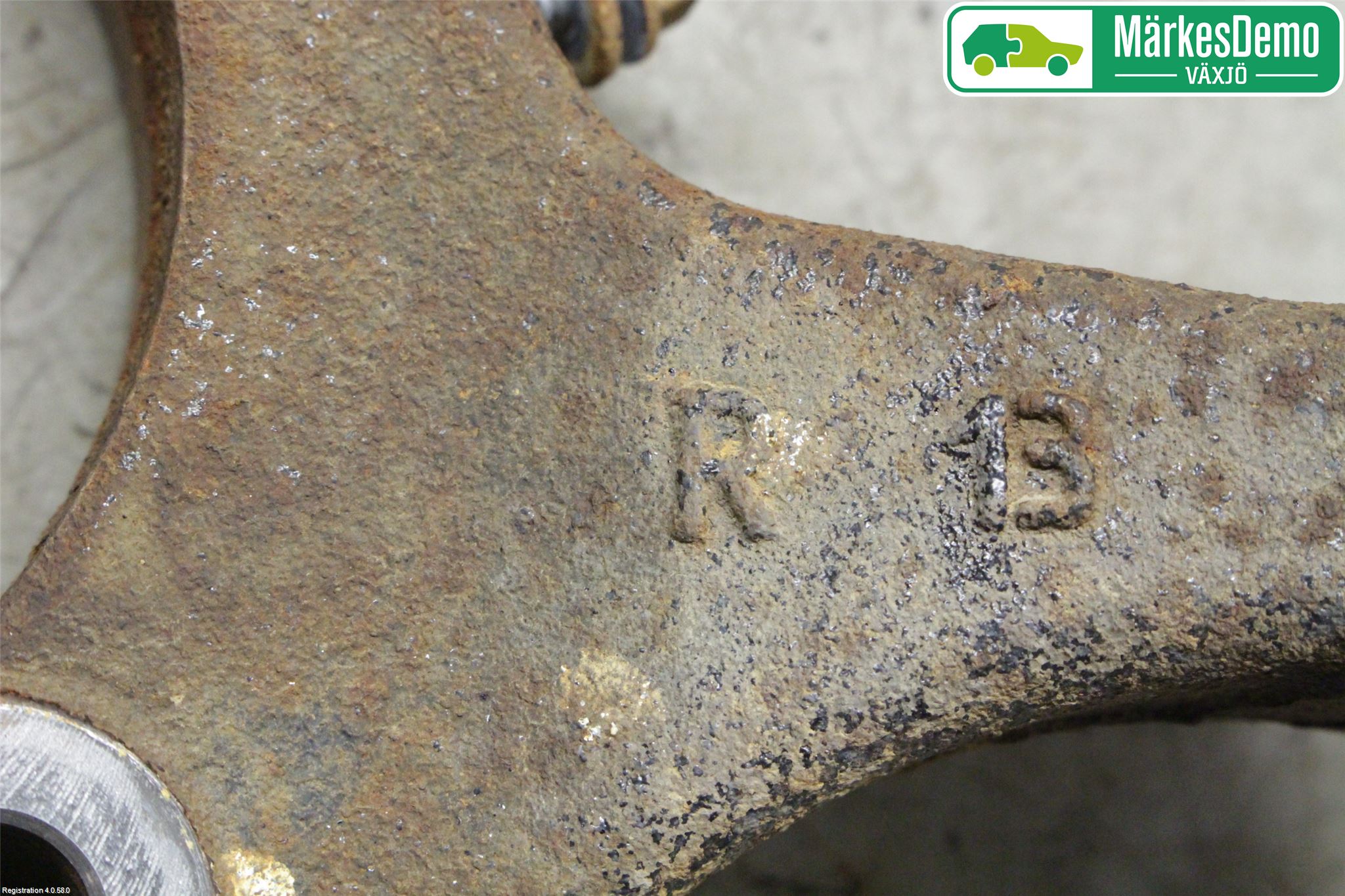 Toyota RAV4 13-18 Spindel Hf