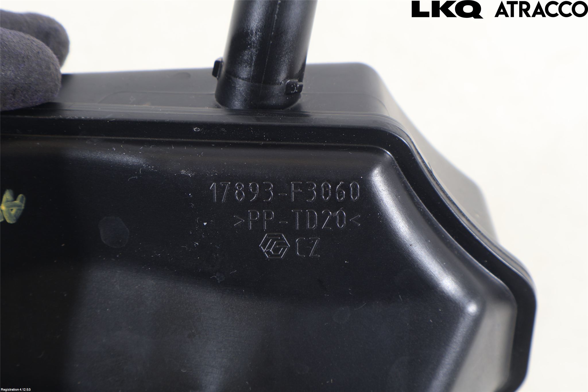 Toyota YARIS CROSS XP21 21- Lufrenser Øvrig