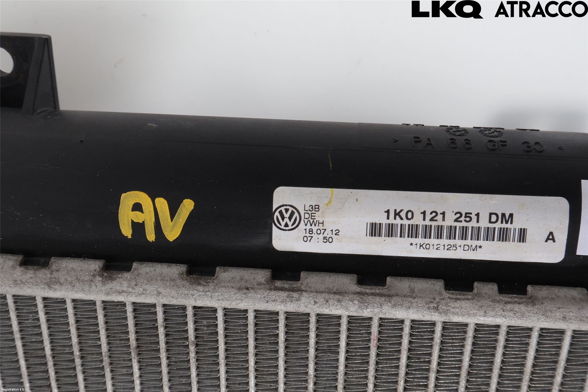 Skoda SUPERB 09-15 Radiator Automat