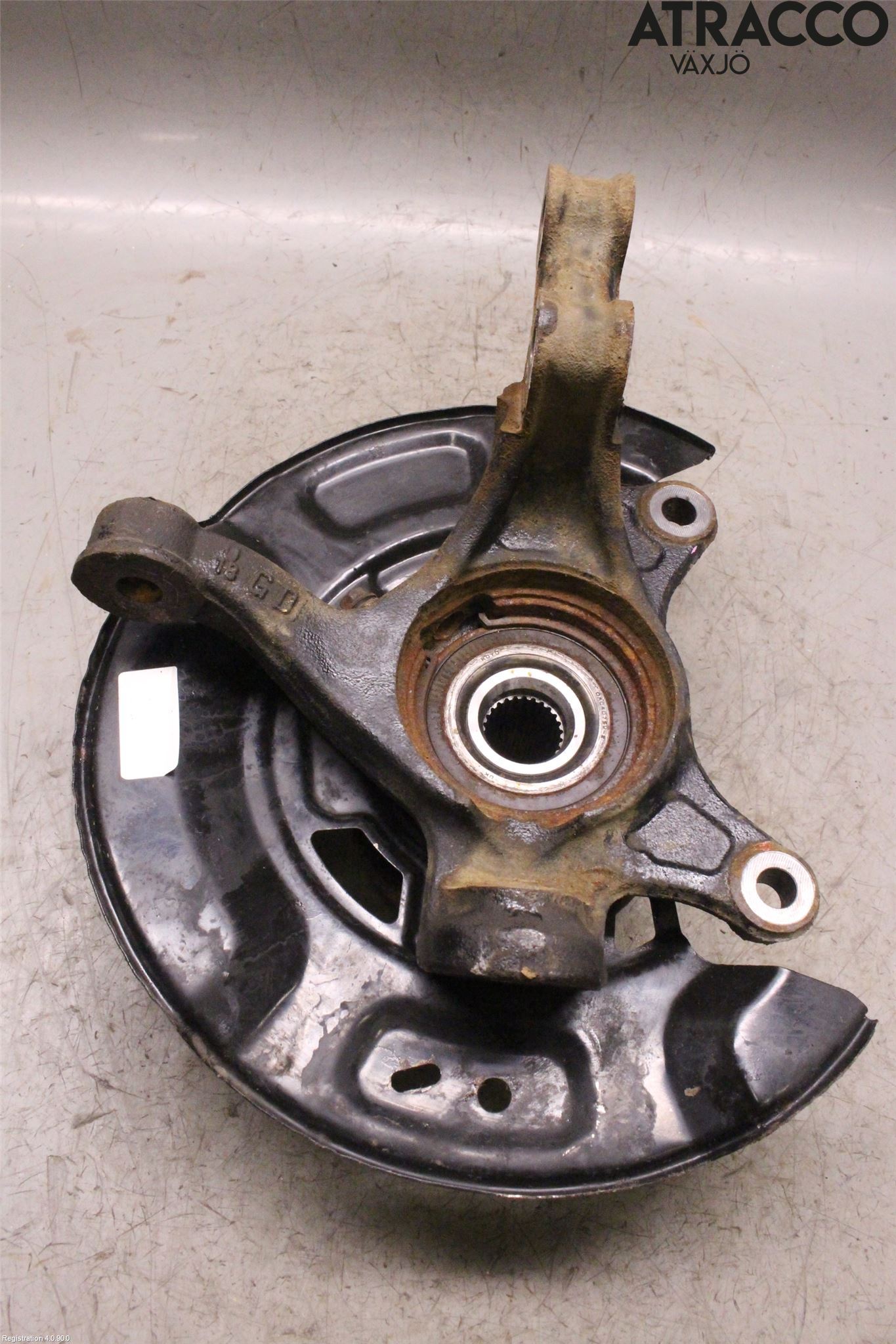 Toyota YARIS XP130 15-20 Spindel Vf