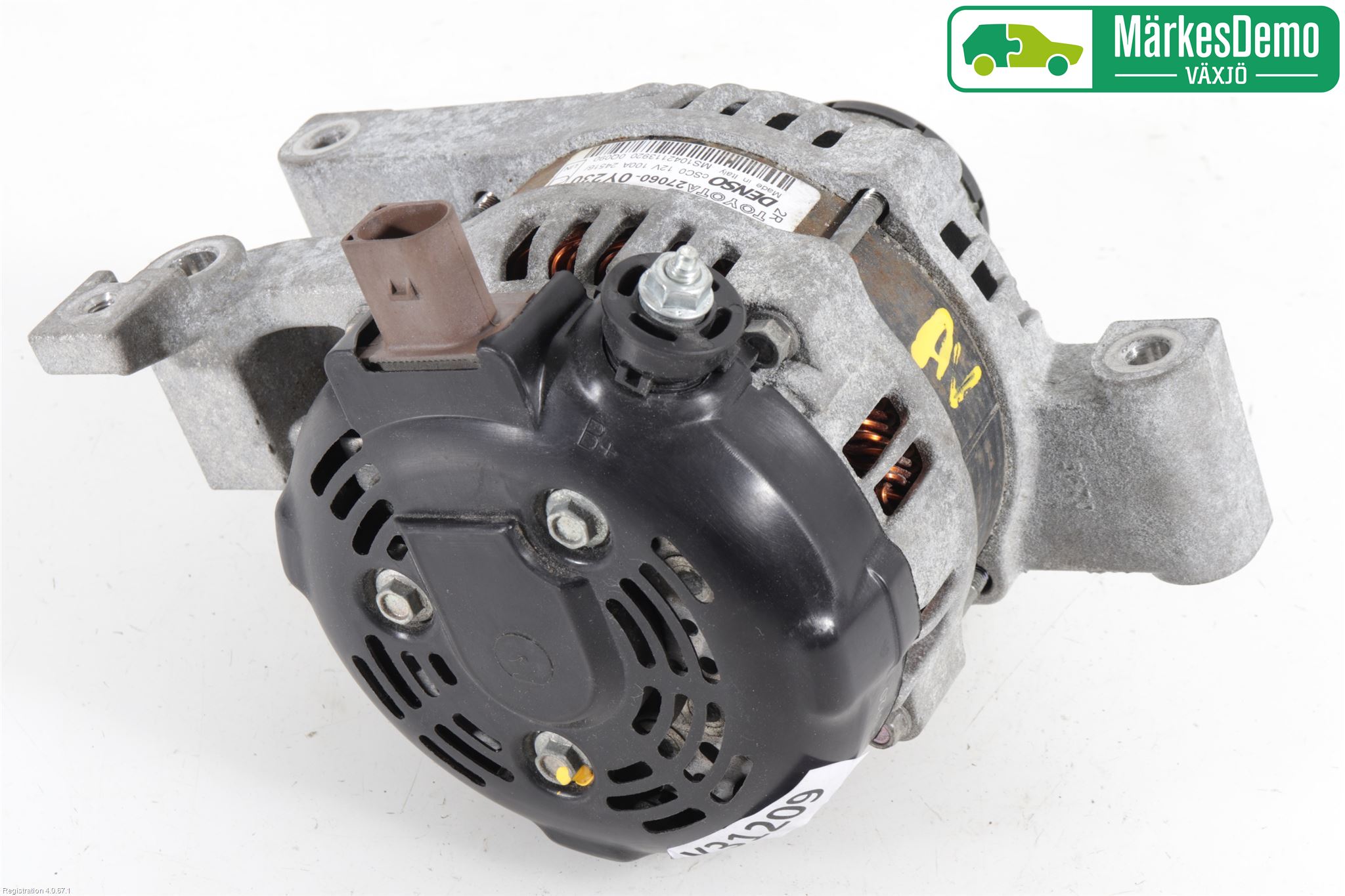 Toyota AURIS 13-19 Dynamo