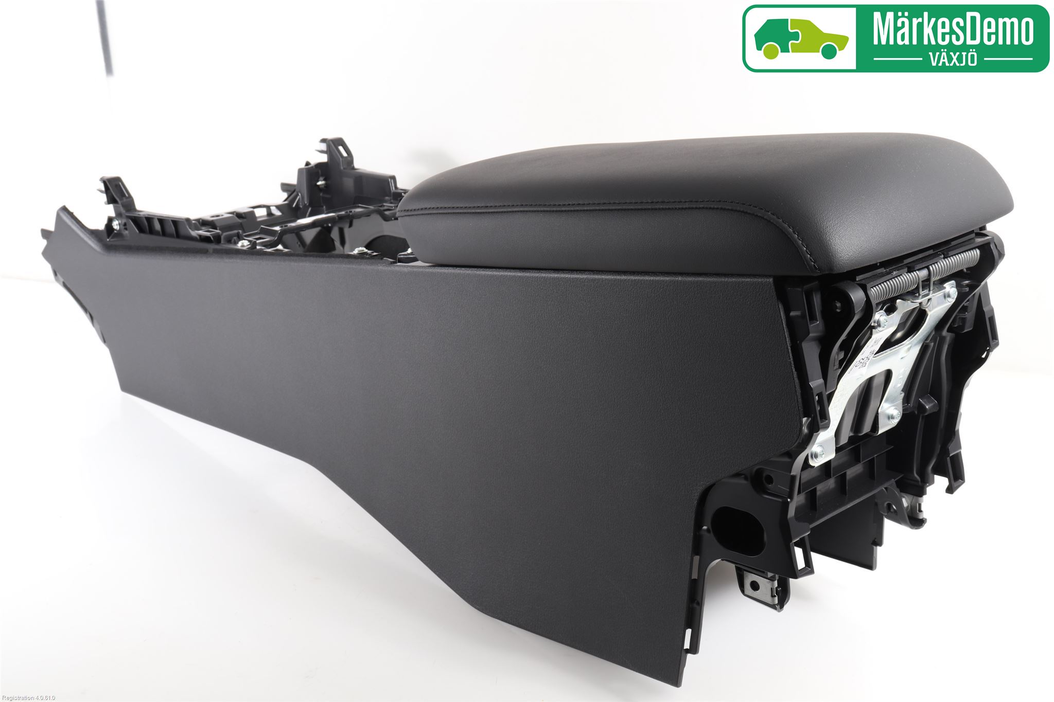 Mazda 3 IV 19- Instrumentkonsoll Gulv
