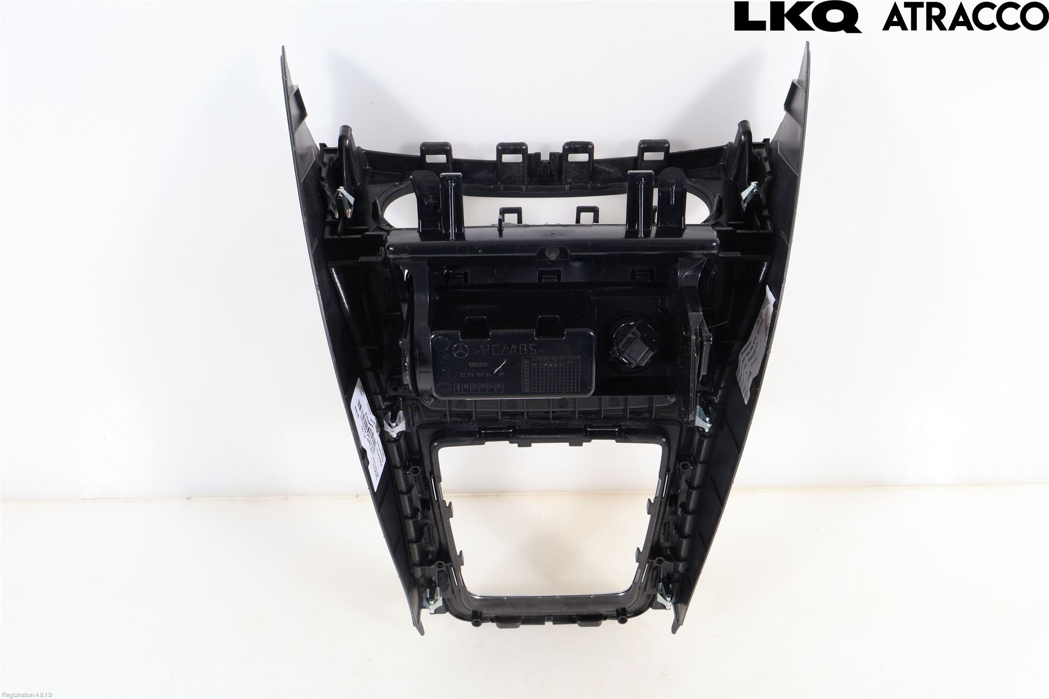 Mercedes-Benz MB GLA-KLASS (X156) 13-20 Instrumentkonsoll Midt