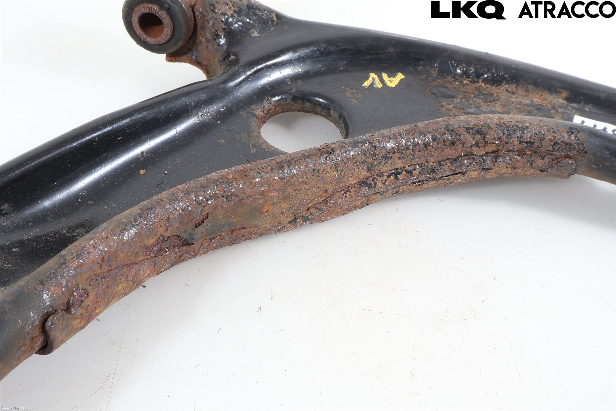 Toyota YARIS XP130 15-20 Bærearm Foran Høyre Nedre