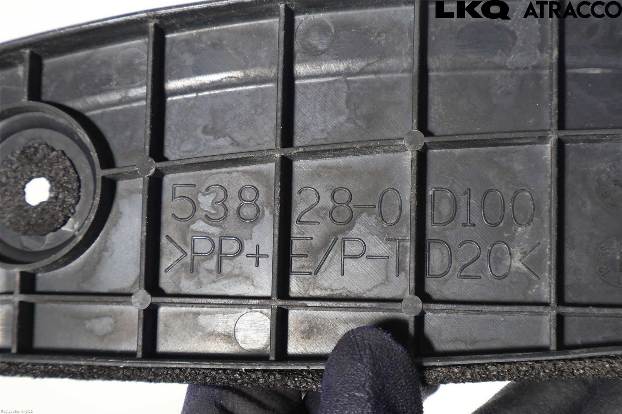 Toyota YARIS XP130 15-20 Skjerm Hjørne Utfylling Foran