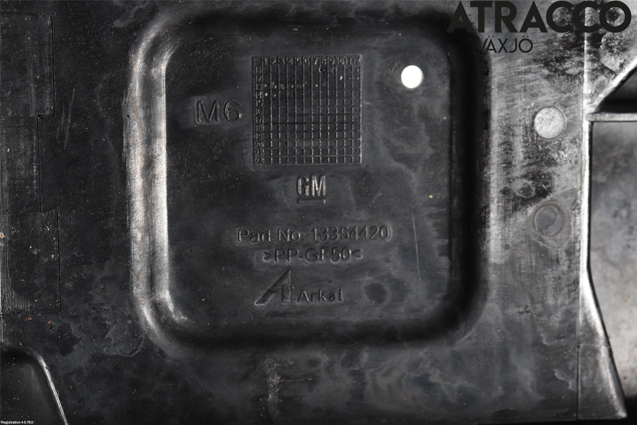 Opel ASTRA J 10-15 Batterikasse - Feste - Holder