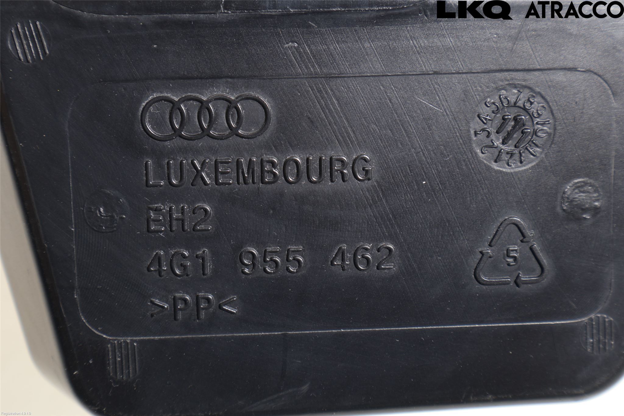 Audi A6/S6 4G 11-18 Påfyllingsrør For Vasketank