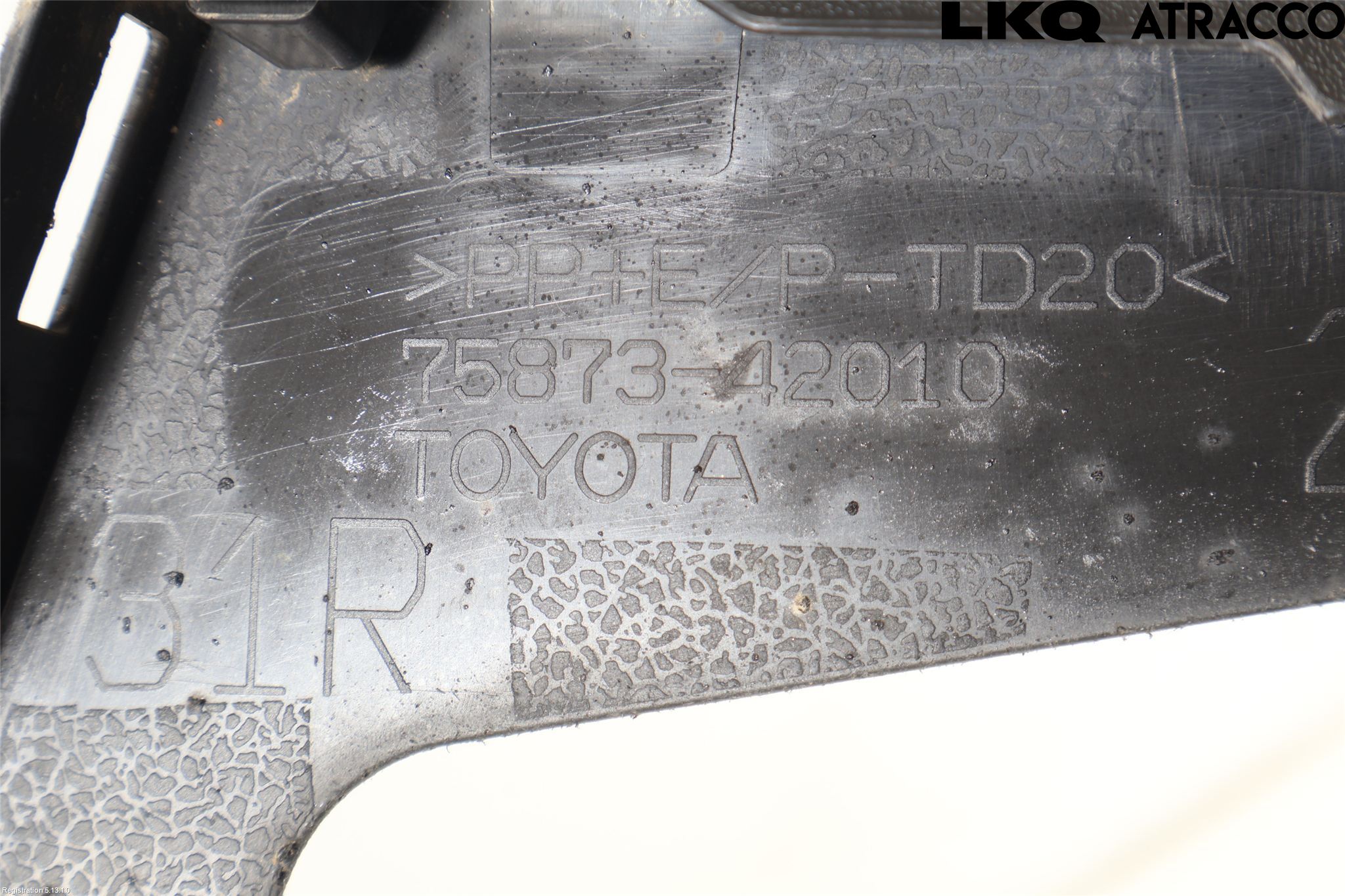 Toyota RAV4 19- Hjulbuelist