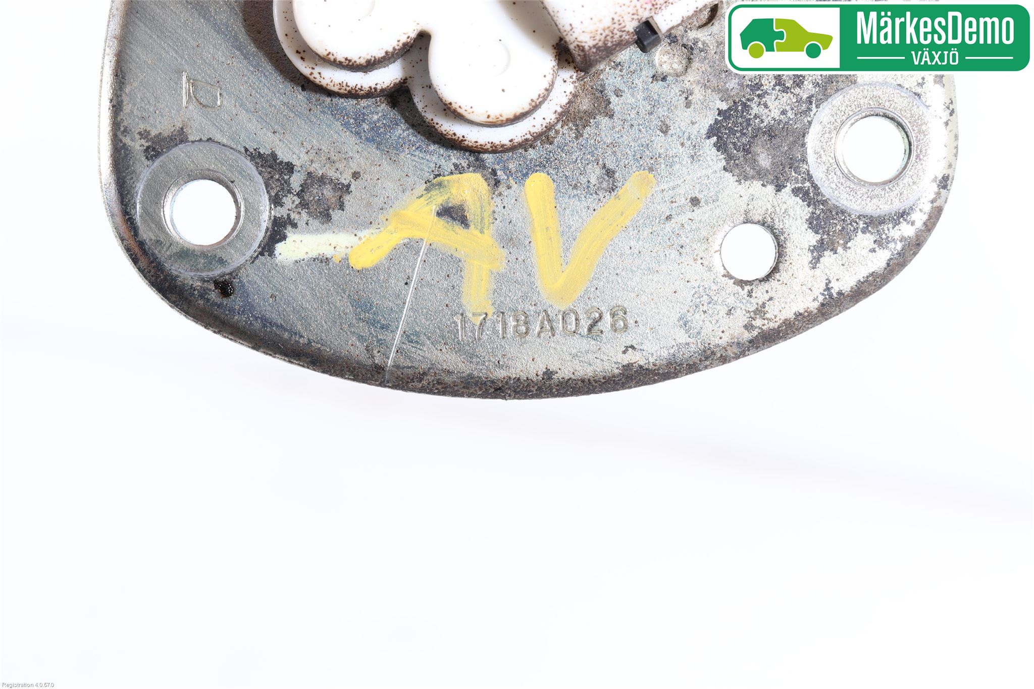 Mitsubishi OUTLANDER 13-21 Giver Drivstofftank
