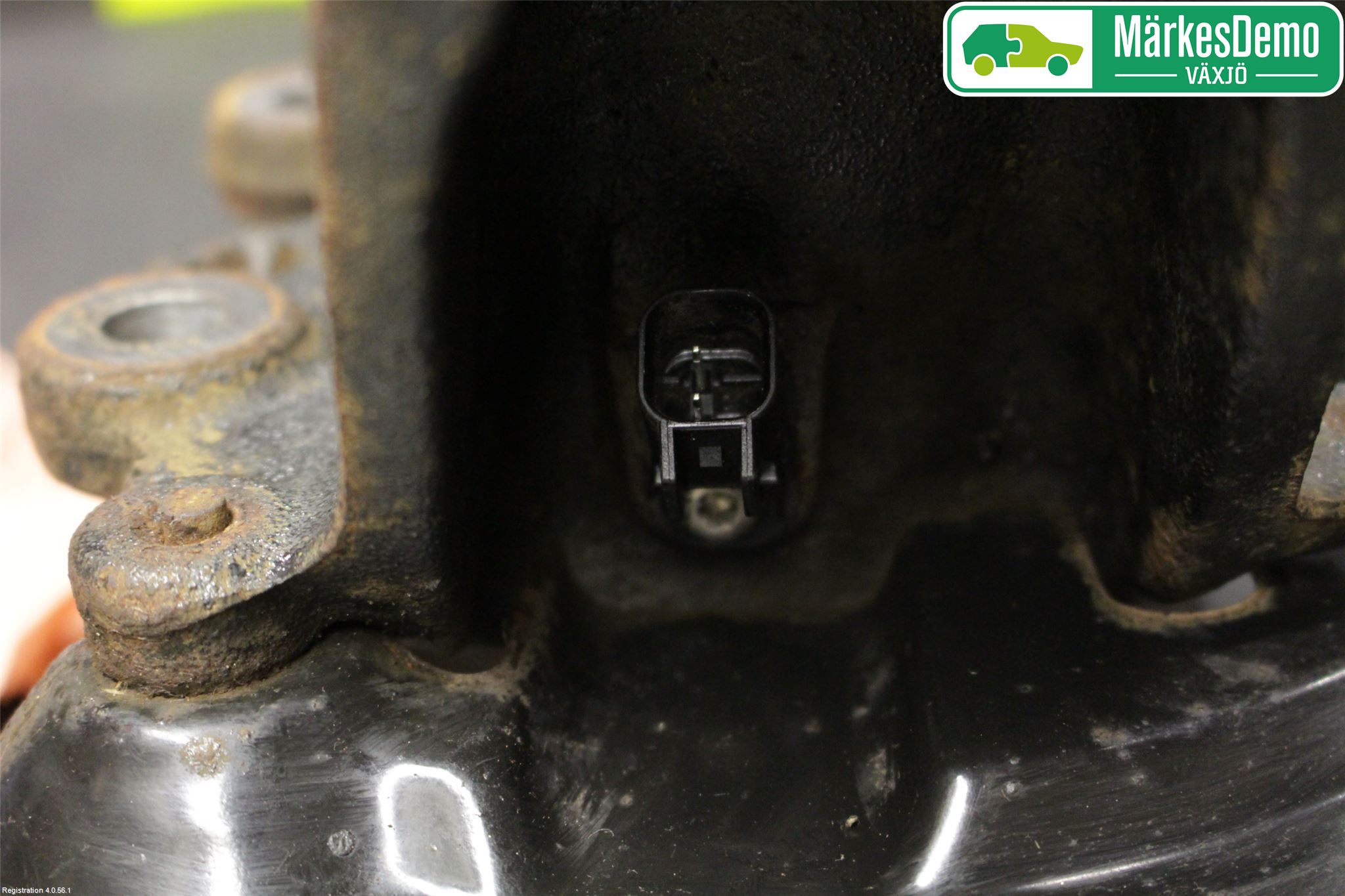 Ford FOCUS 11-14 Spindel Vf