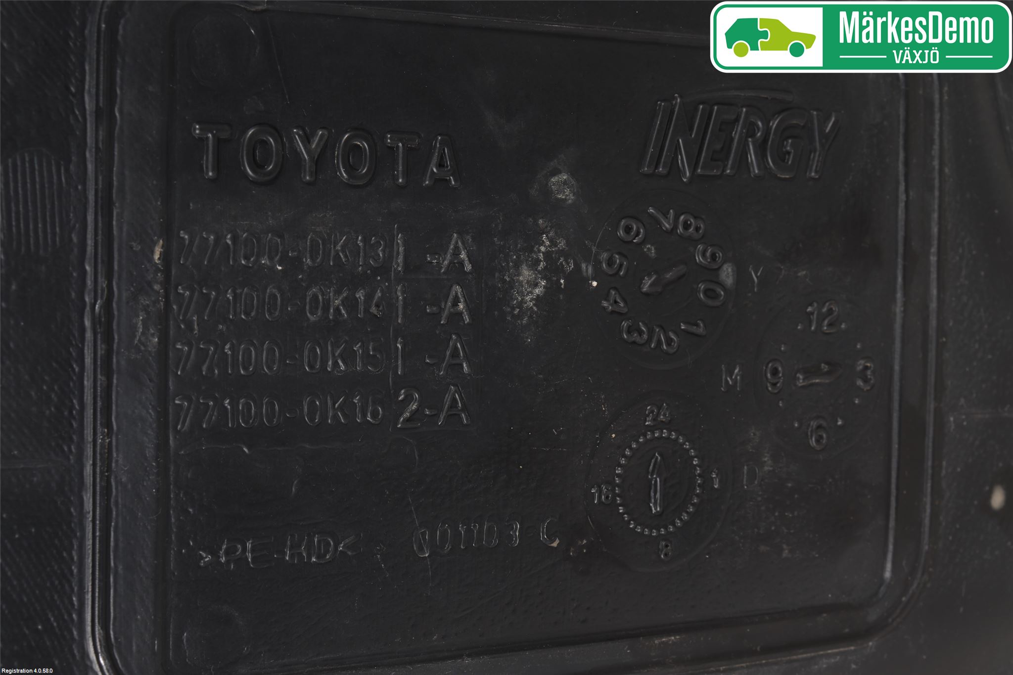 Toyota HILUX 05-16 Drivstofftank Diesel