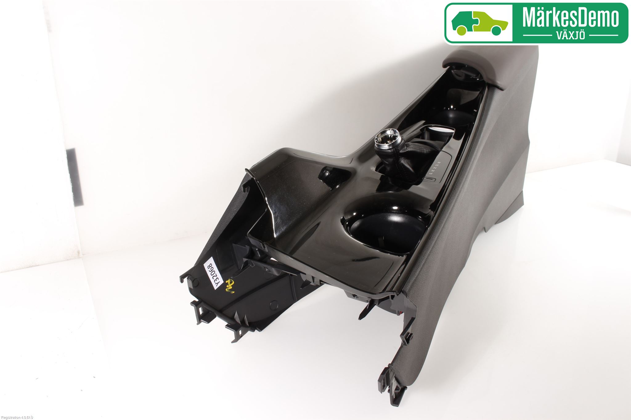 Toyota C-HR 16-23 Instrumentkonsoll Gulv