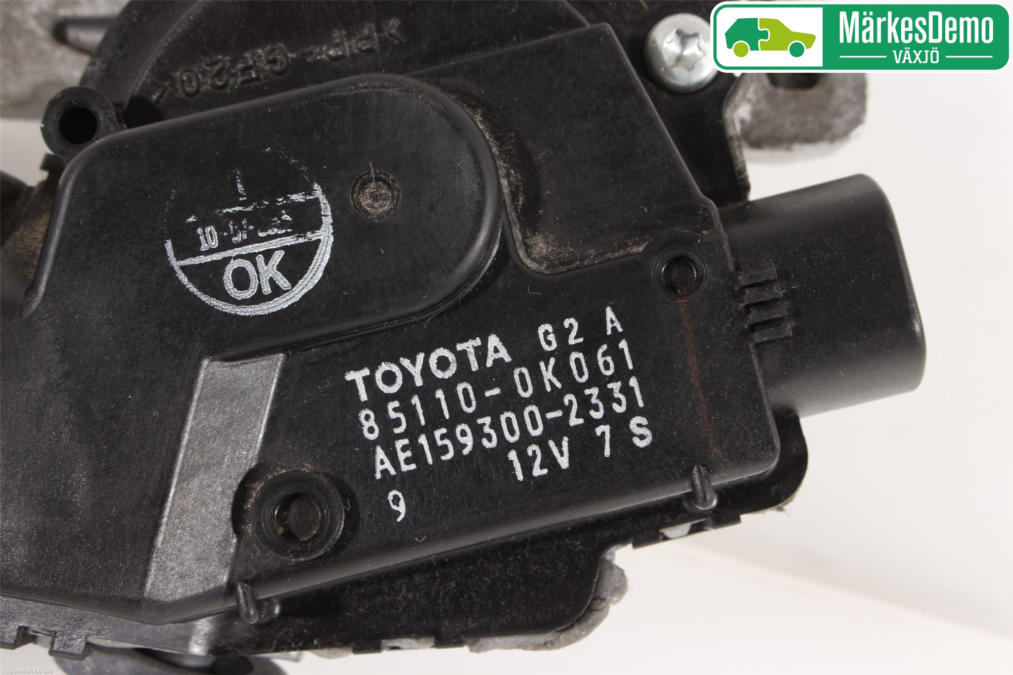Toyota HILUX 05-16 Viskermotor Frontrute