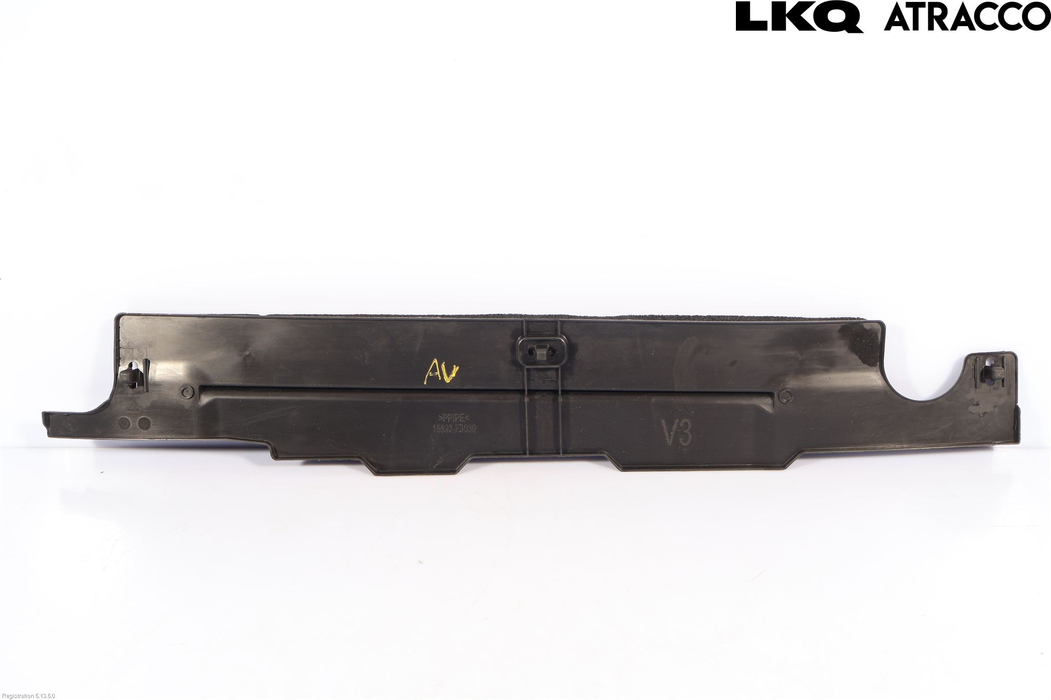 Toyota YARIS CROSS XP21 21- Luftstyring Front