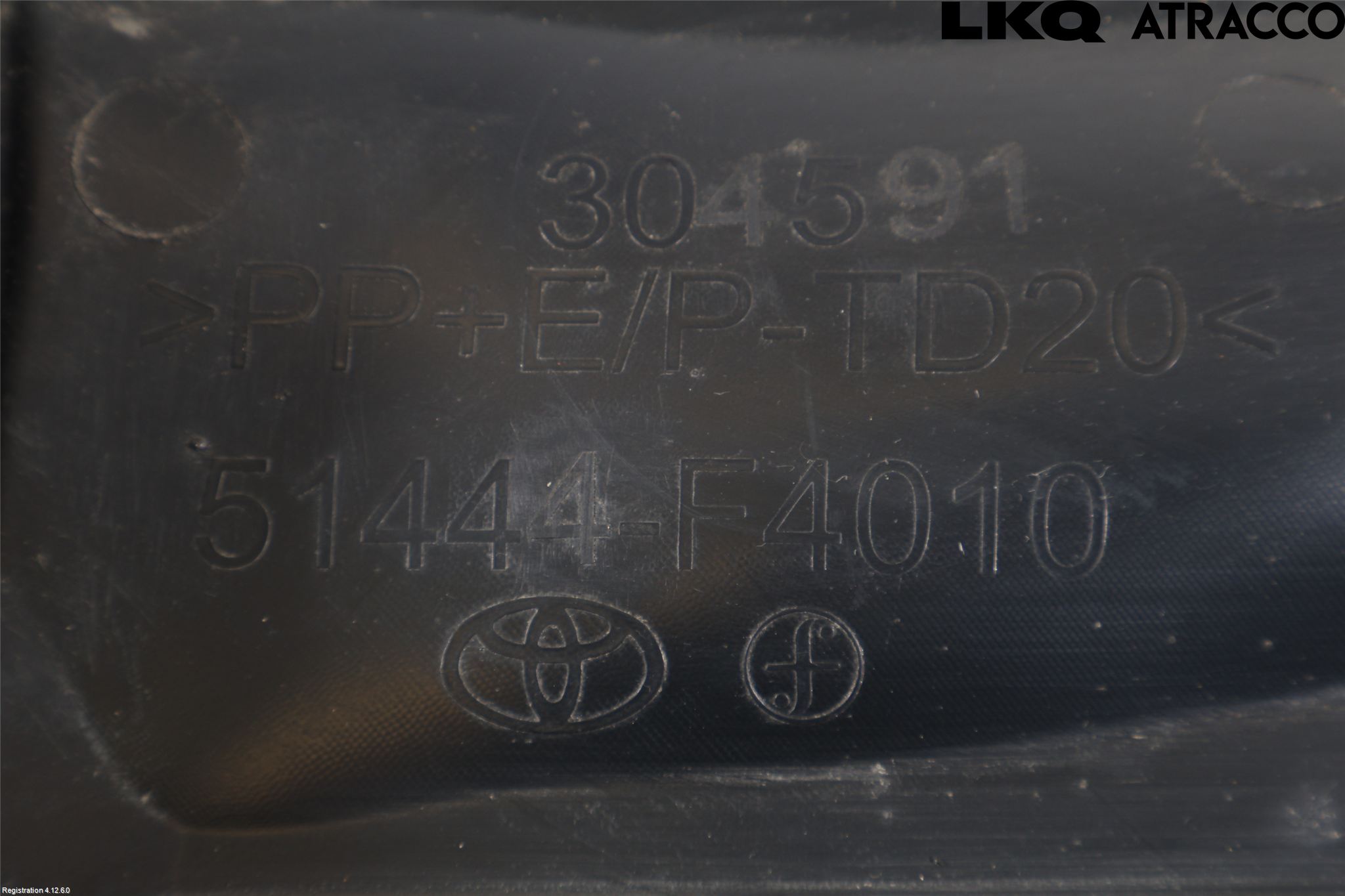 Toyota C-HR 16-23 Bunnplate U Motor-Gear-Dørk