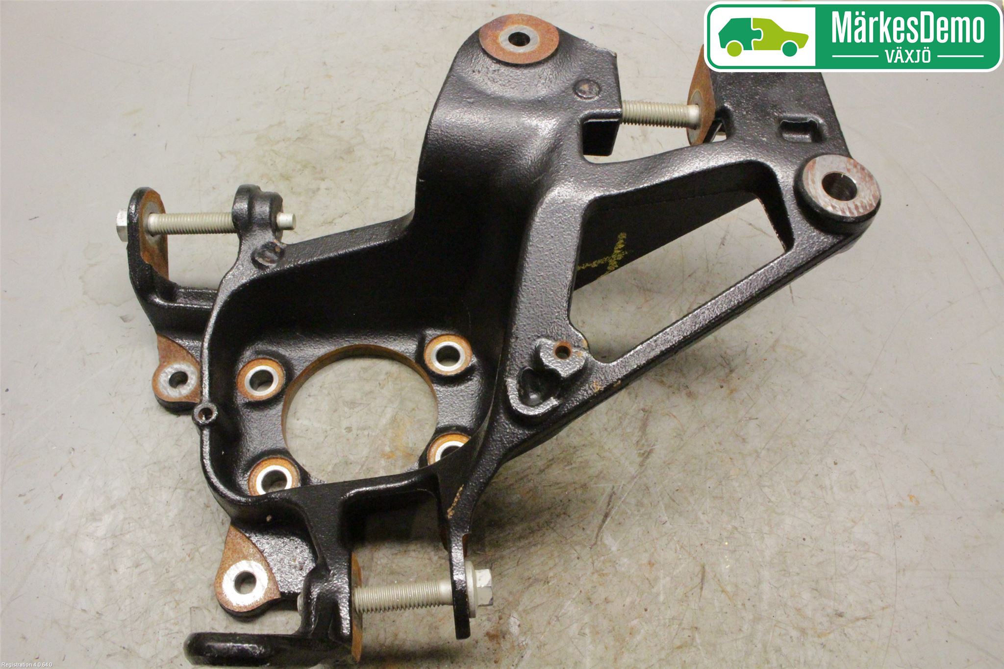 Ford FOCUS 19- Spindel Hb