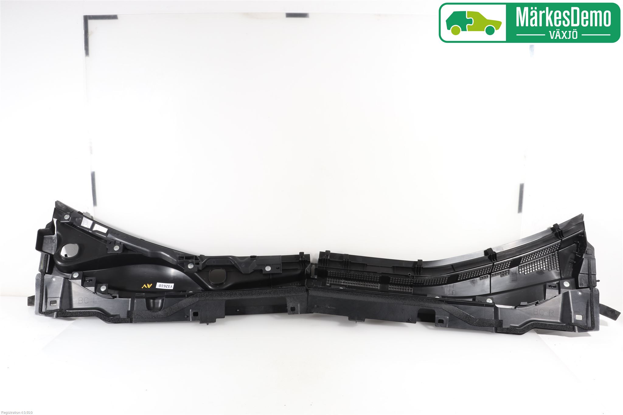 Mazda 3 IV 19- Visker Deksel-Grill-Under Frr