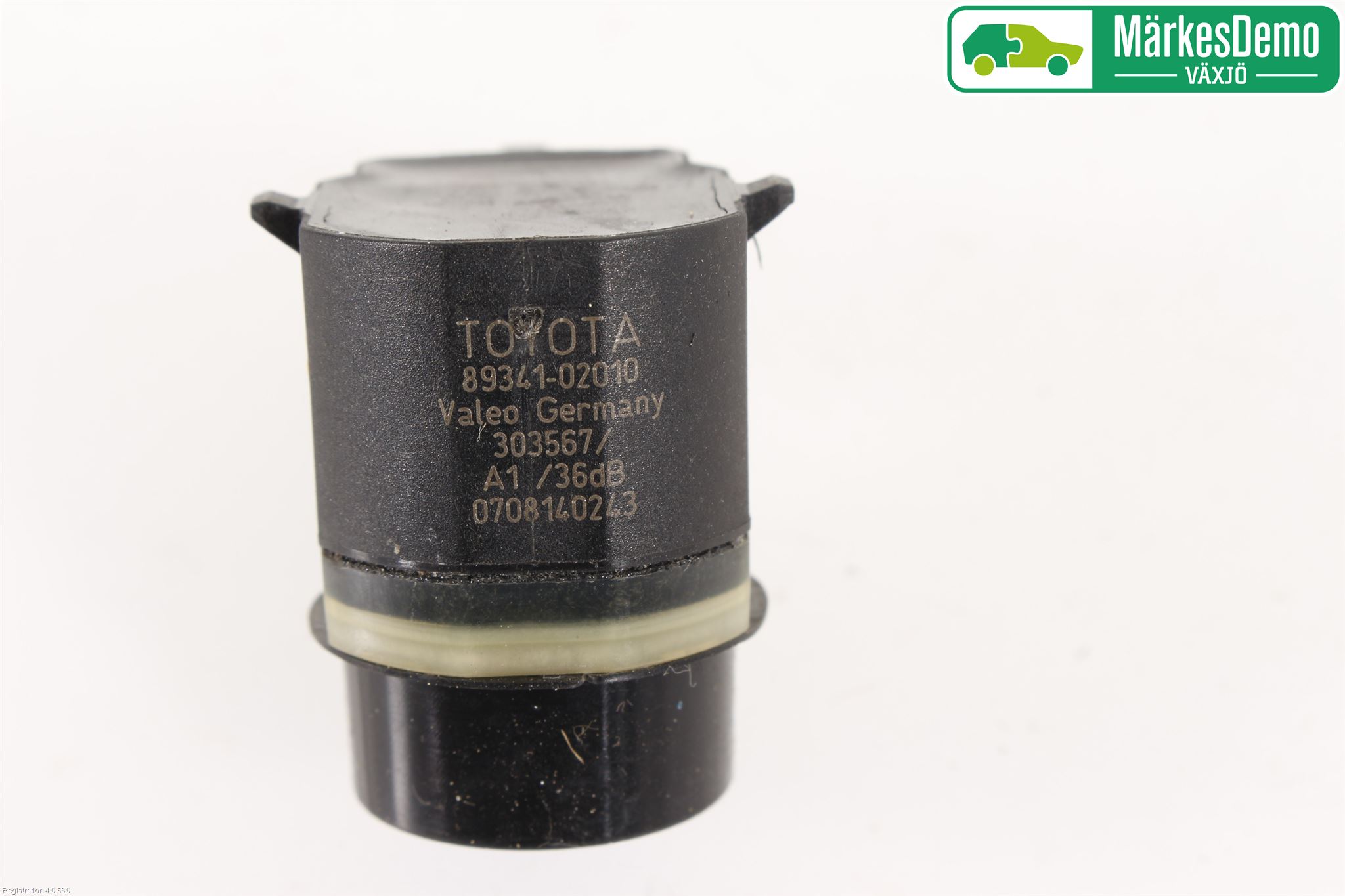 Toyota AURIS 13-19 Sensor Parkering Front