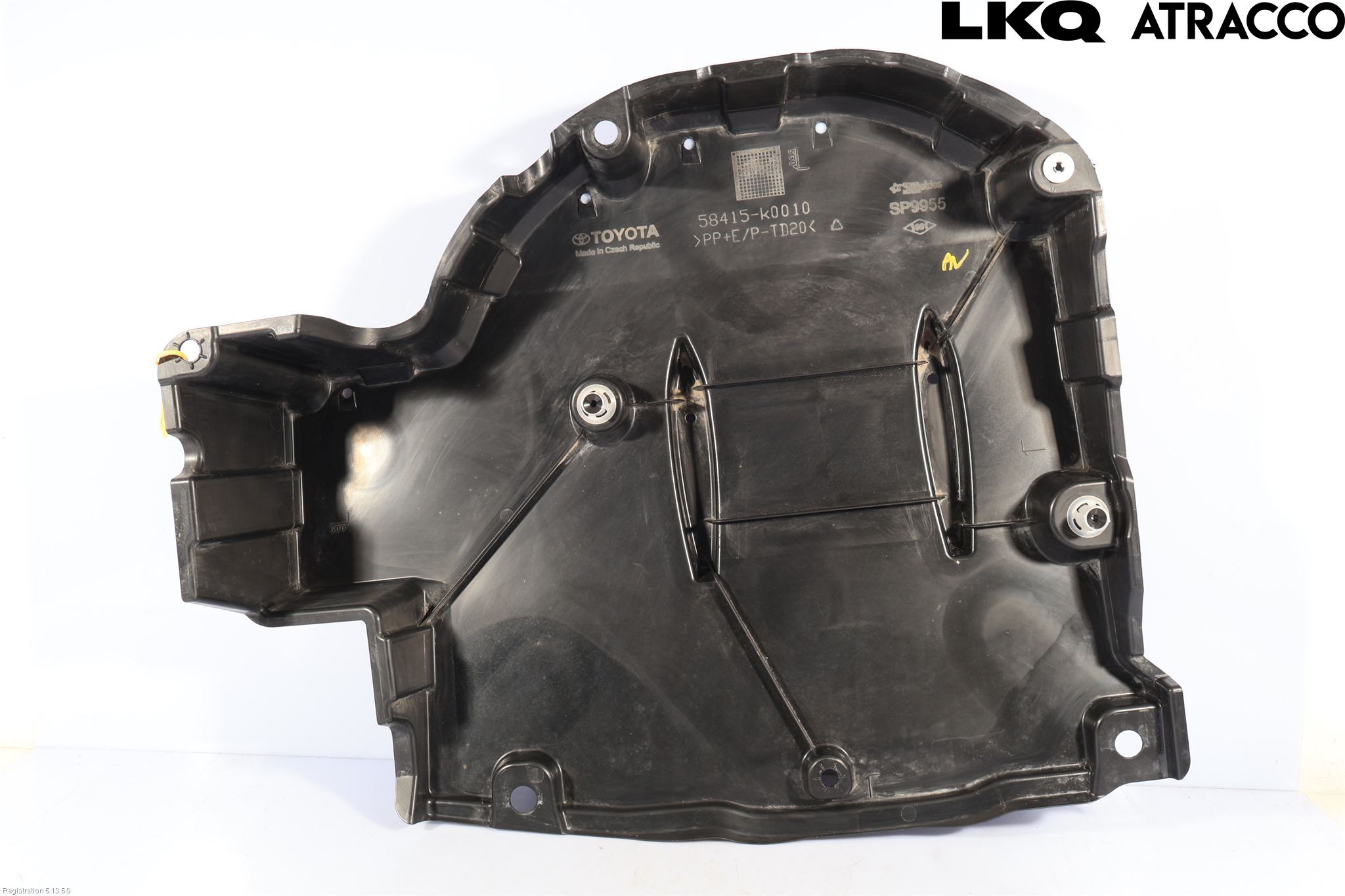 Toyota YARIS XP21 20- Bunnplate U Motor-Gear-Dørk