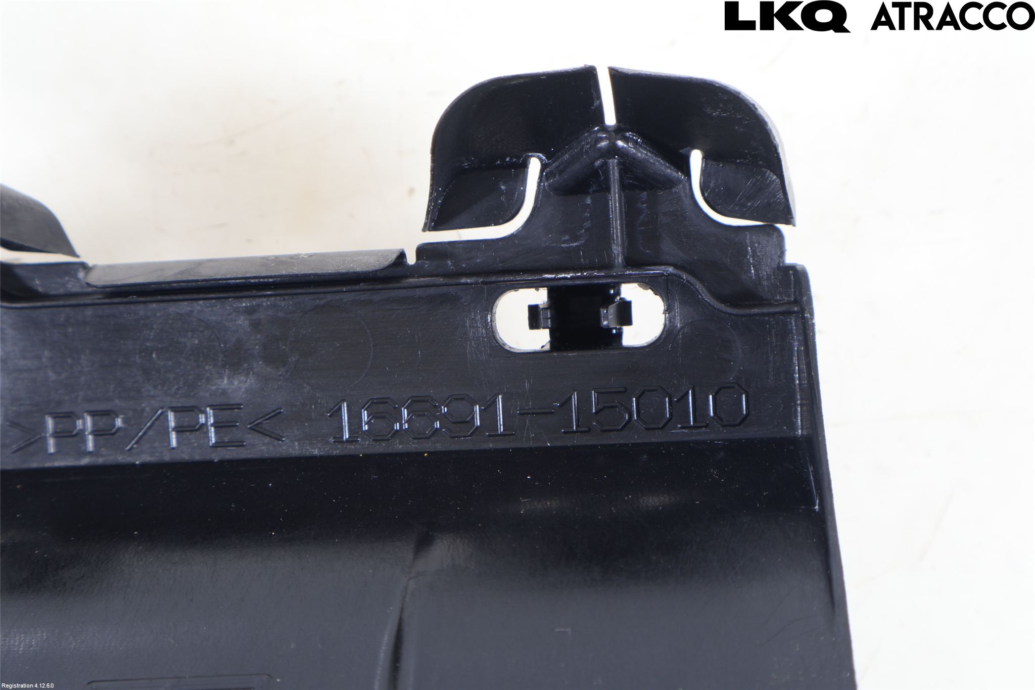 Lexus LBX 24- Luftstyring Front