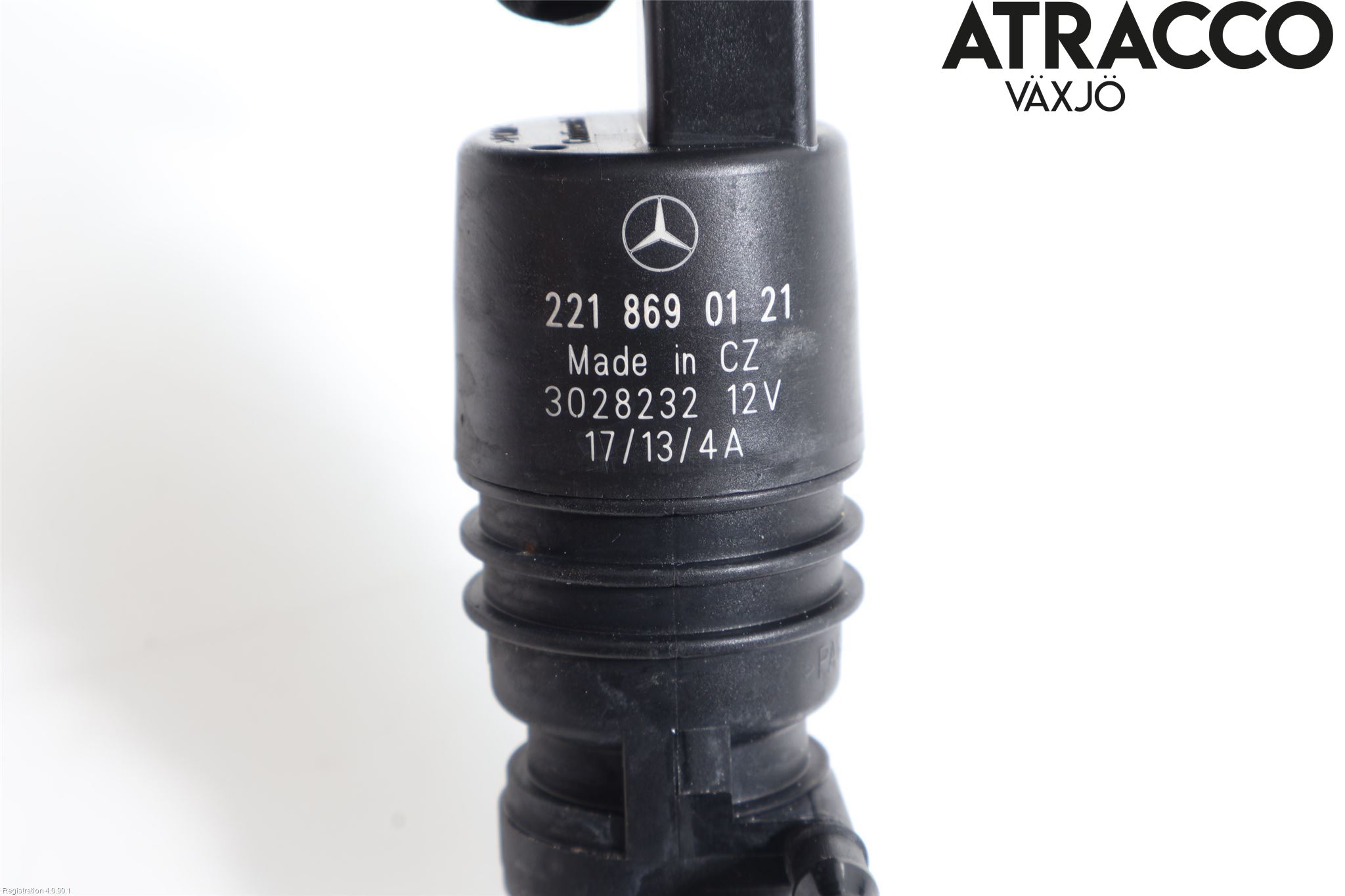 Mercedes-Benz MB E-KLASS (W212) 09-16 Spylerpumpe Frontrute