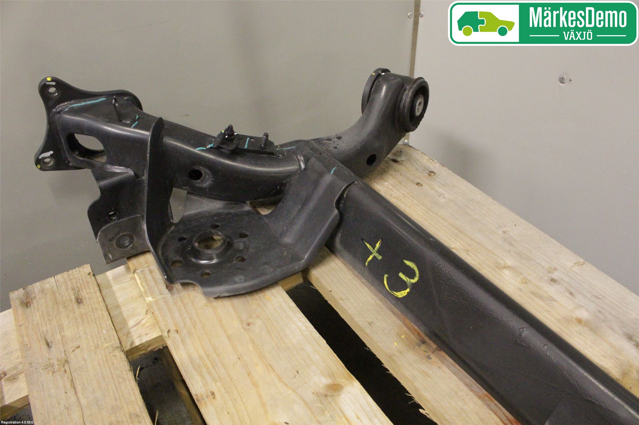 Hyundai i10 BA 17-20 Bakaksel Feste Travers-Ramme