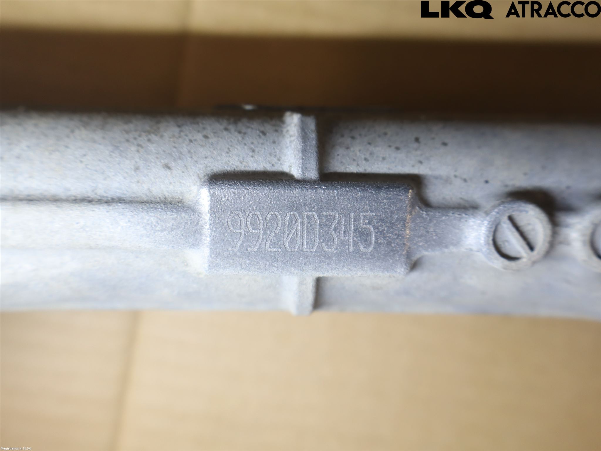 Mitsubishi OUTLANDER 13-21 Snekke - Tannstang