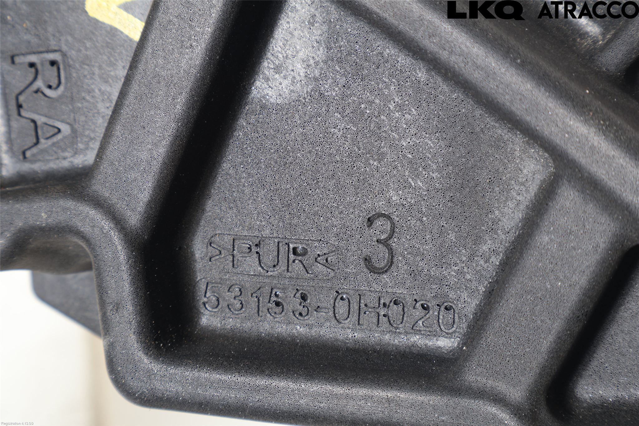 Toyota AYGO X AB70 22- Luftstyring Front