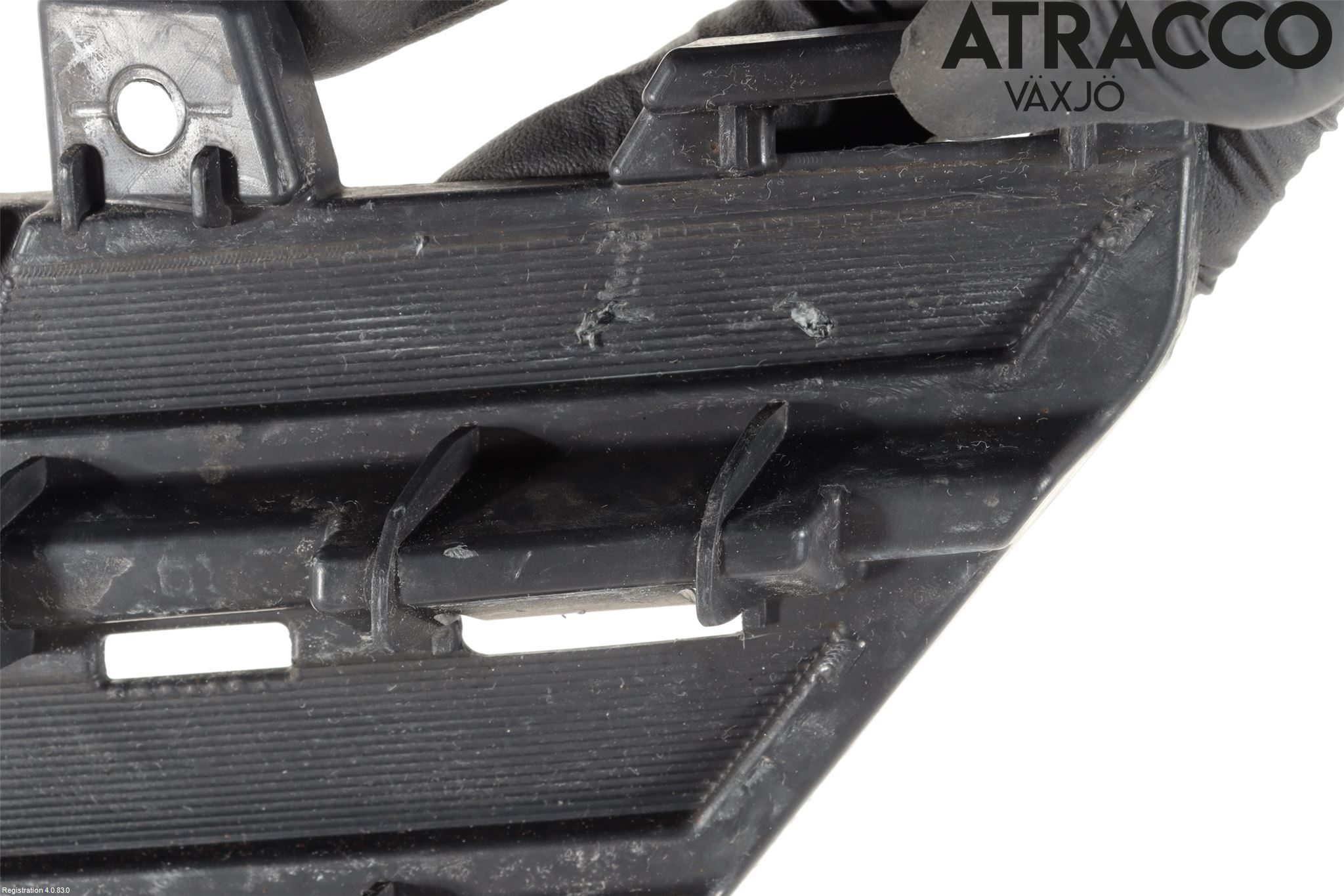 Toyota VERSO 09-18 Grilldel Venstre